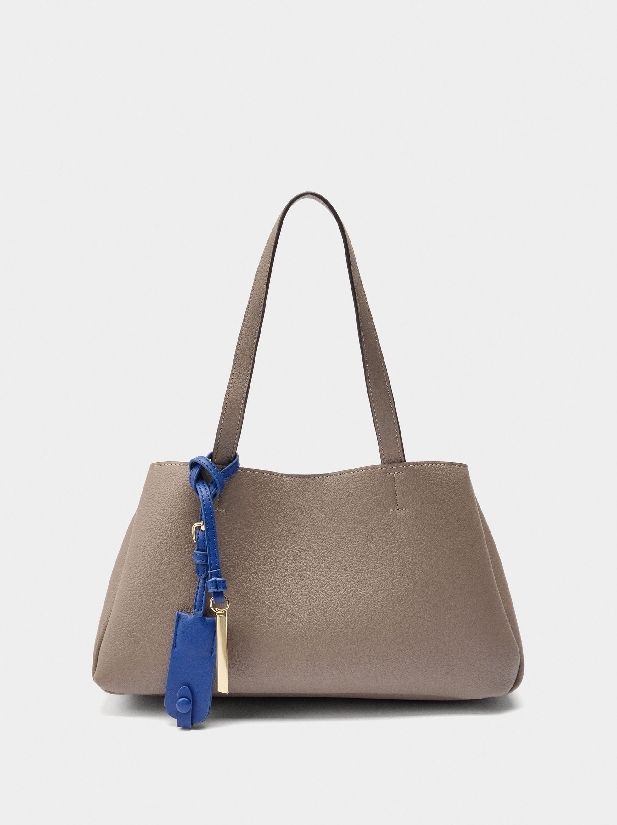 Bolso Tote Liso Con Colgante