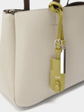 Bolso Shopper Liso Con Colgante