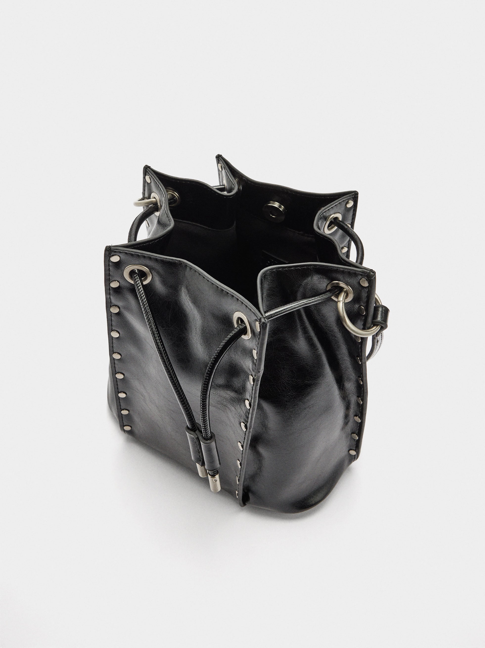 Bolso Bombonera Con Tachuelas