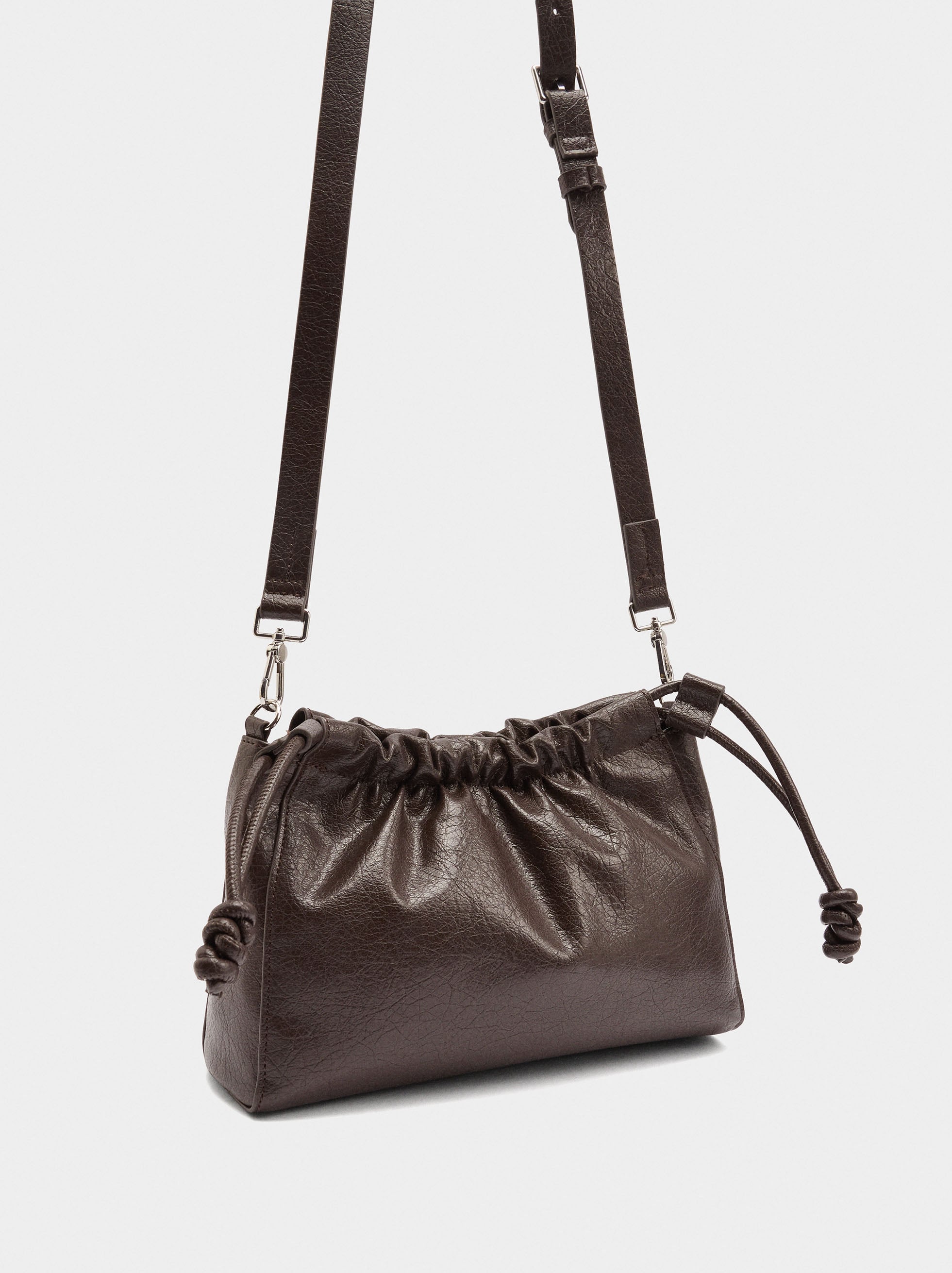 Bolso Bandolera Con Fruncido
