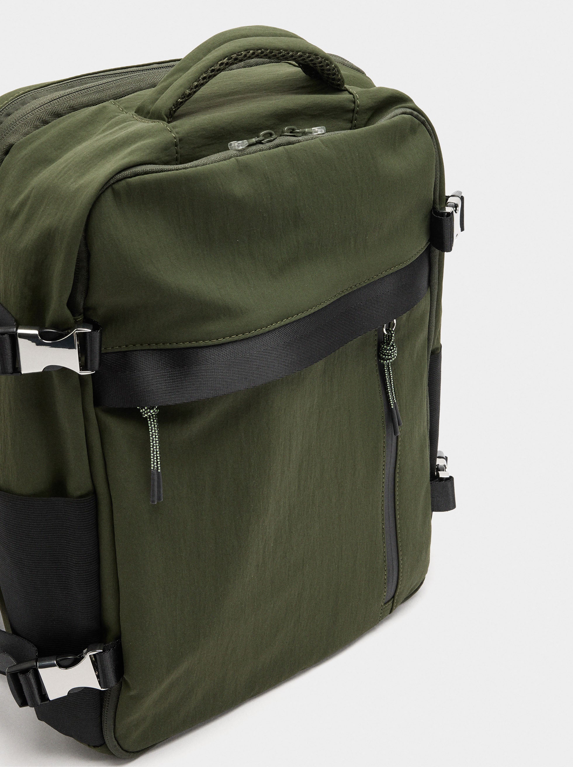 Mochila De Cabina Nylon Extensible Repelente Al Agua