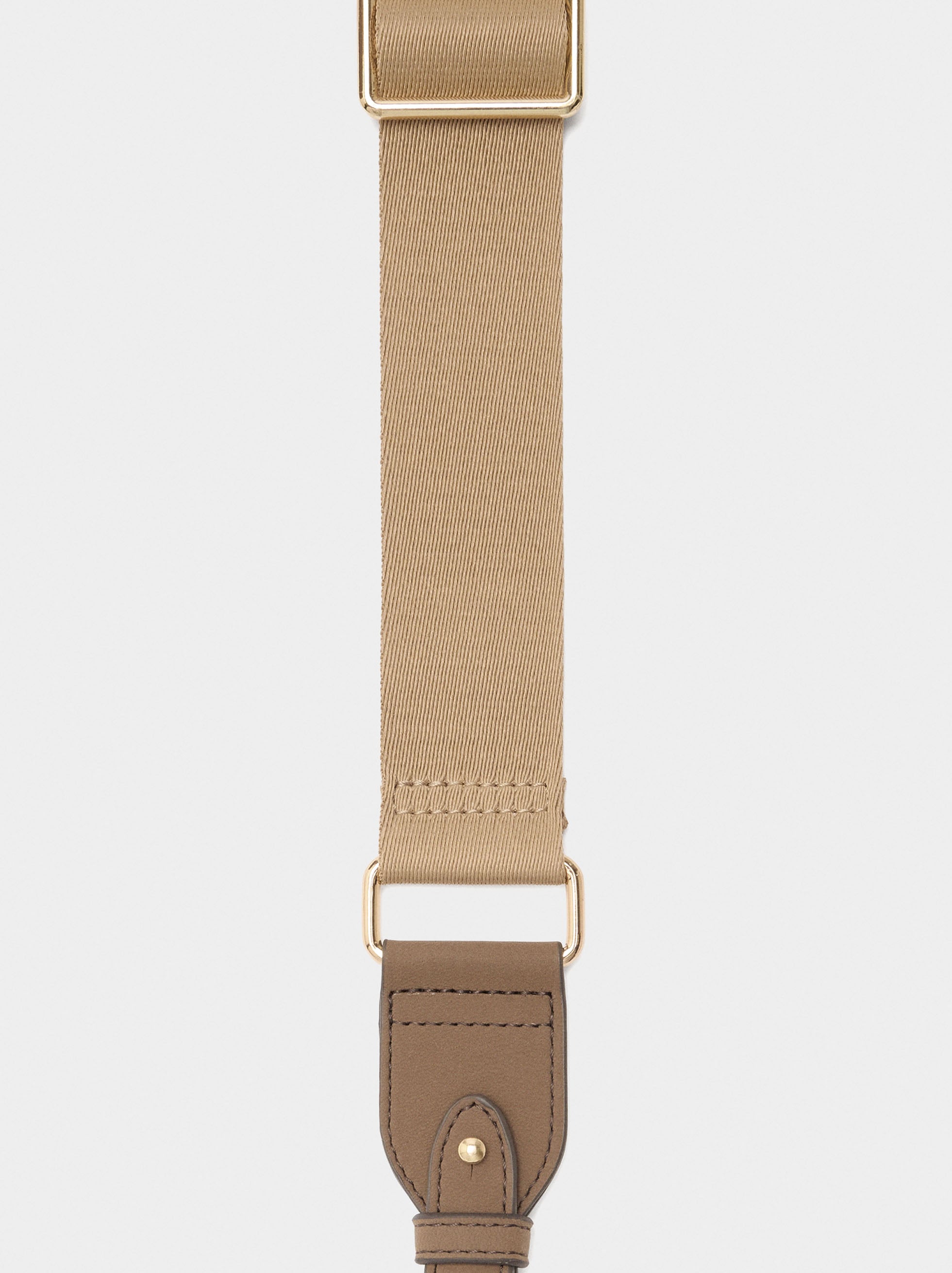 Bolso Bandolera Ovalado Con Solapa
