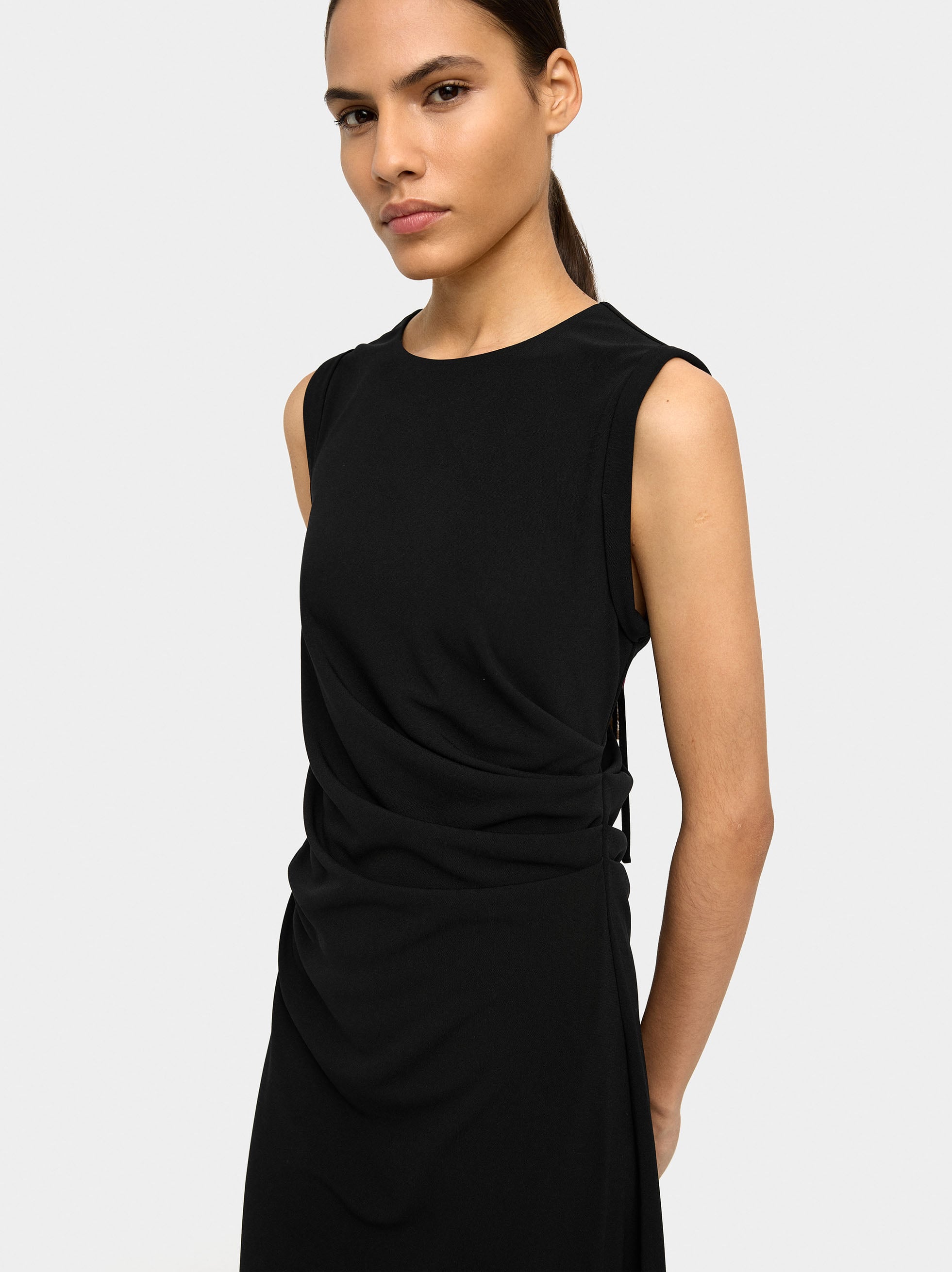 Vestido Midi Con Drapeado