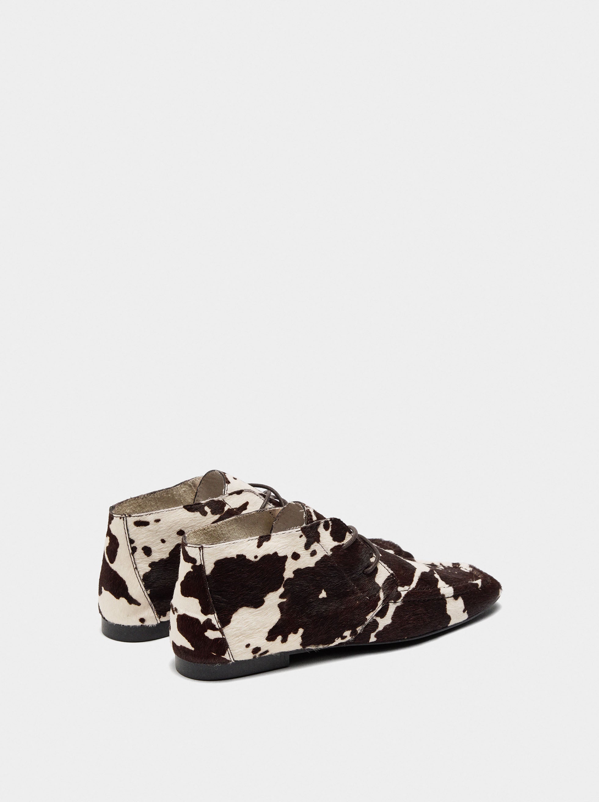 Botines Rasos De Piel