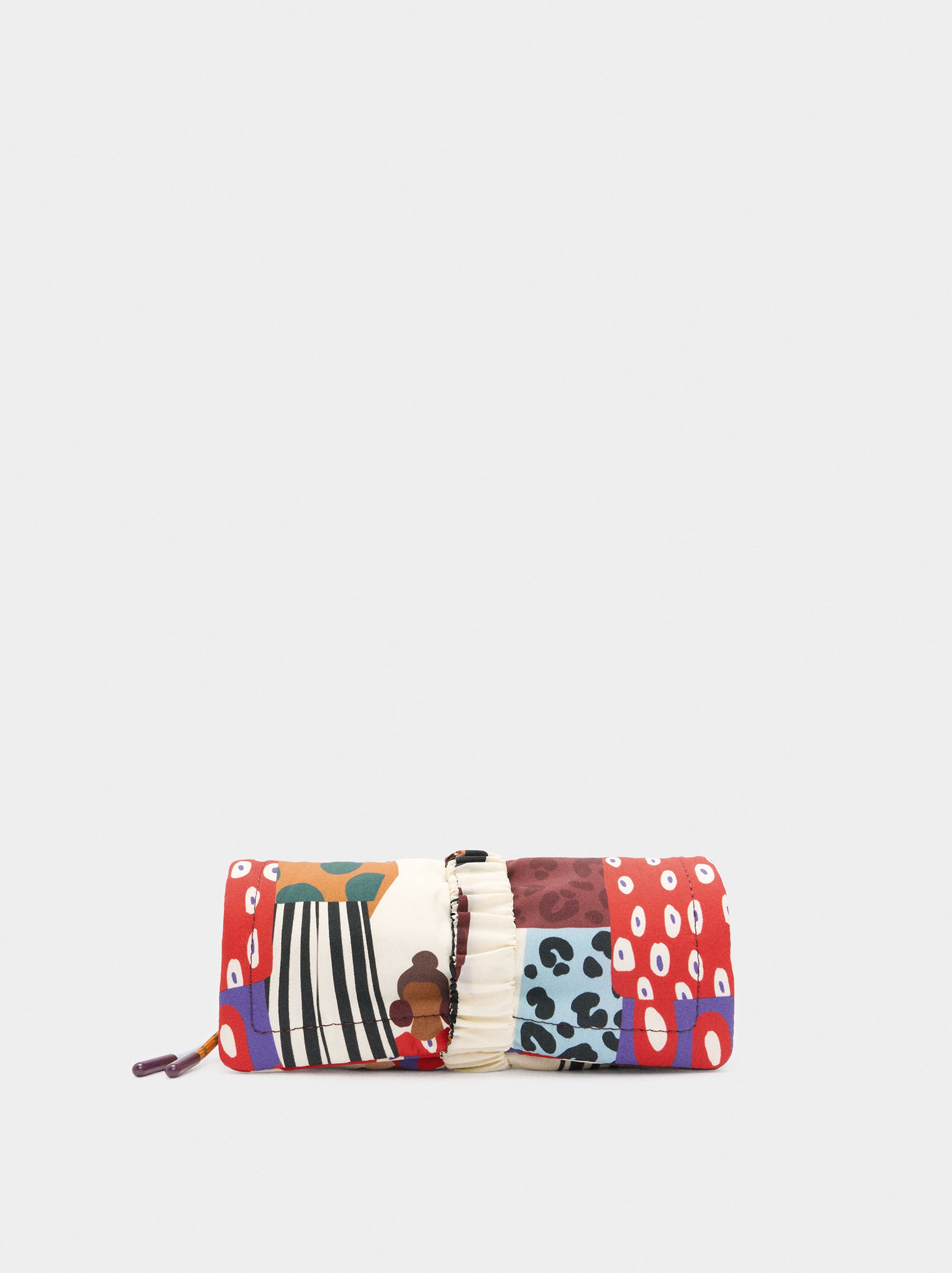 Joyero En Rollo Estampado De Nylon