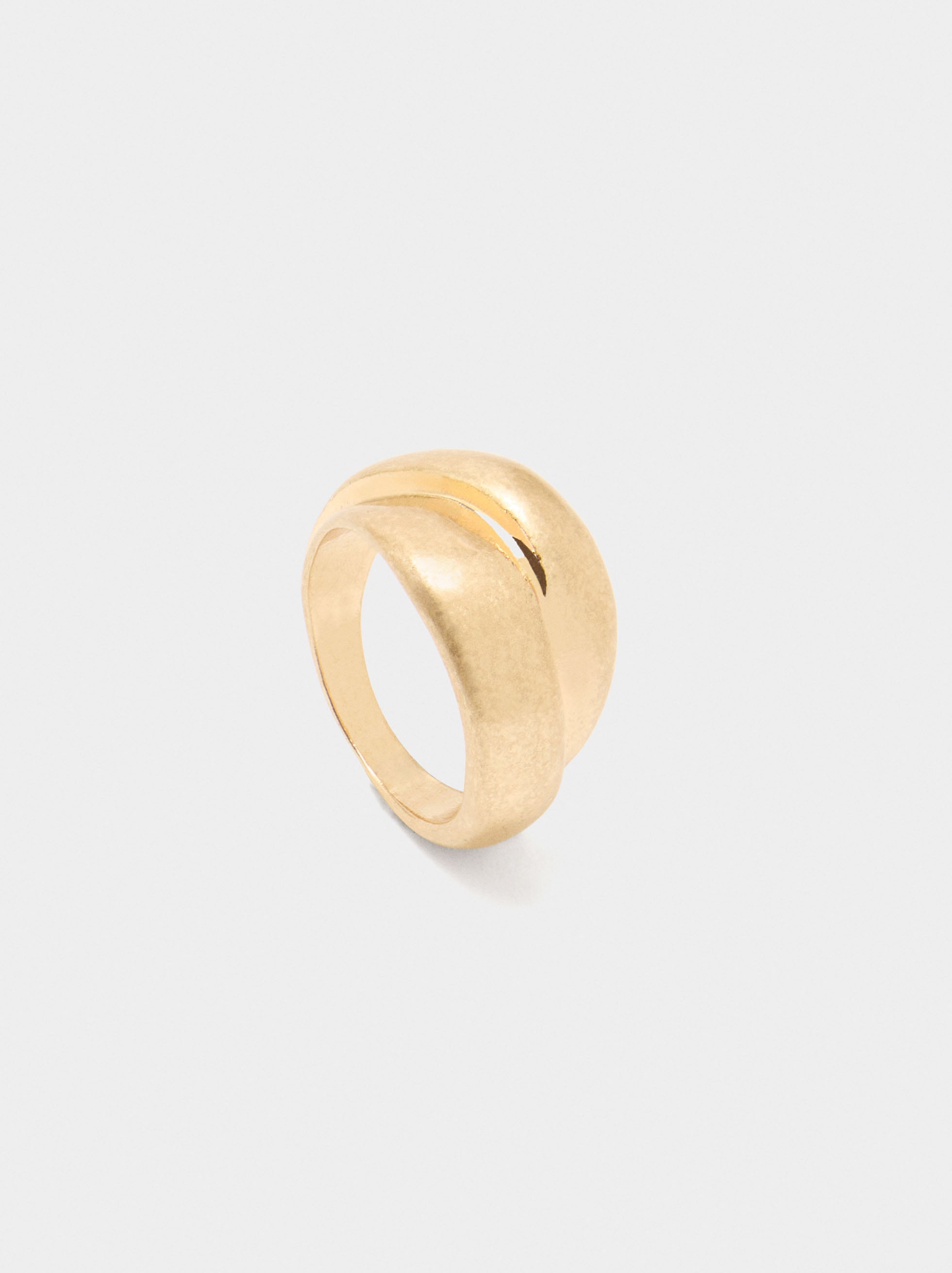Anillo Cruzado Efecto Doble