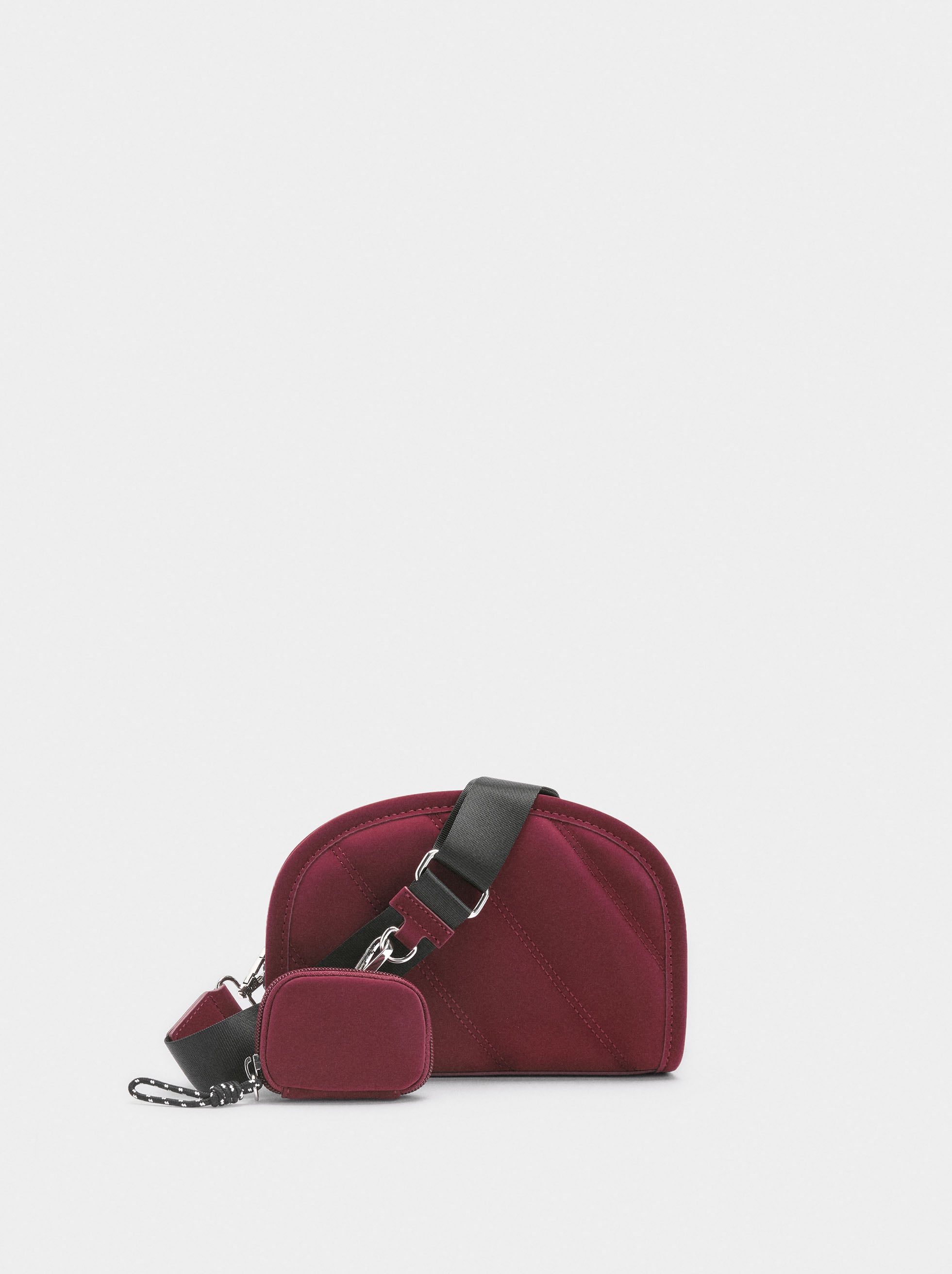 Bolso Bandolera Textura Suave Y Colgante