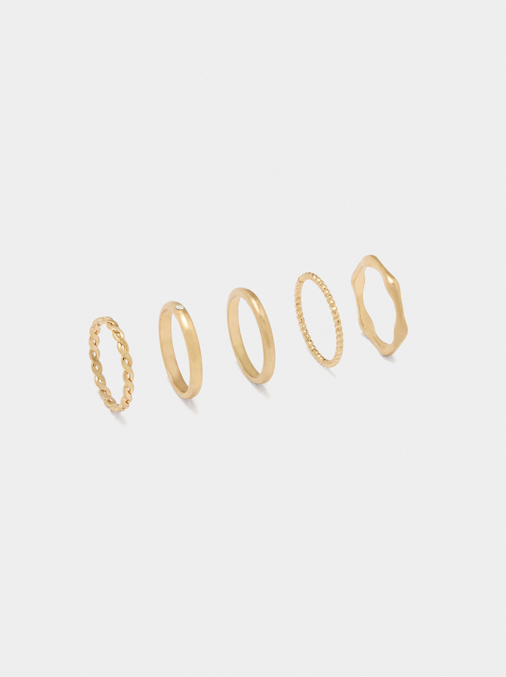 Set Con Anillos Dorados