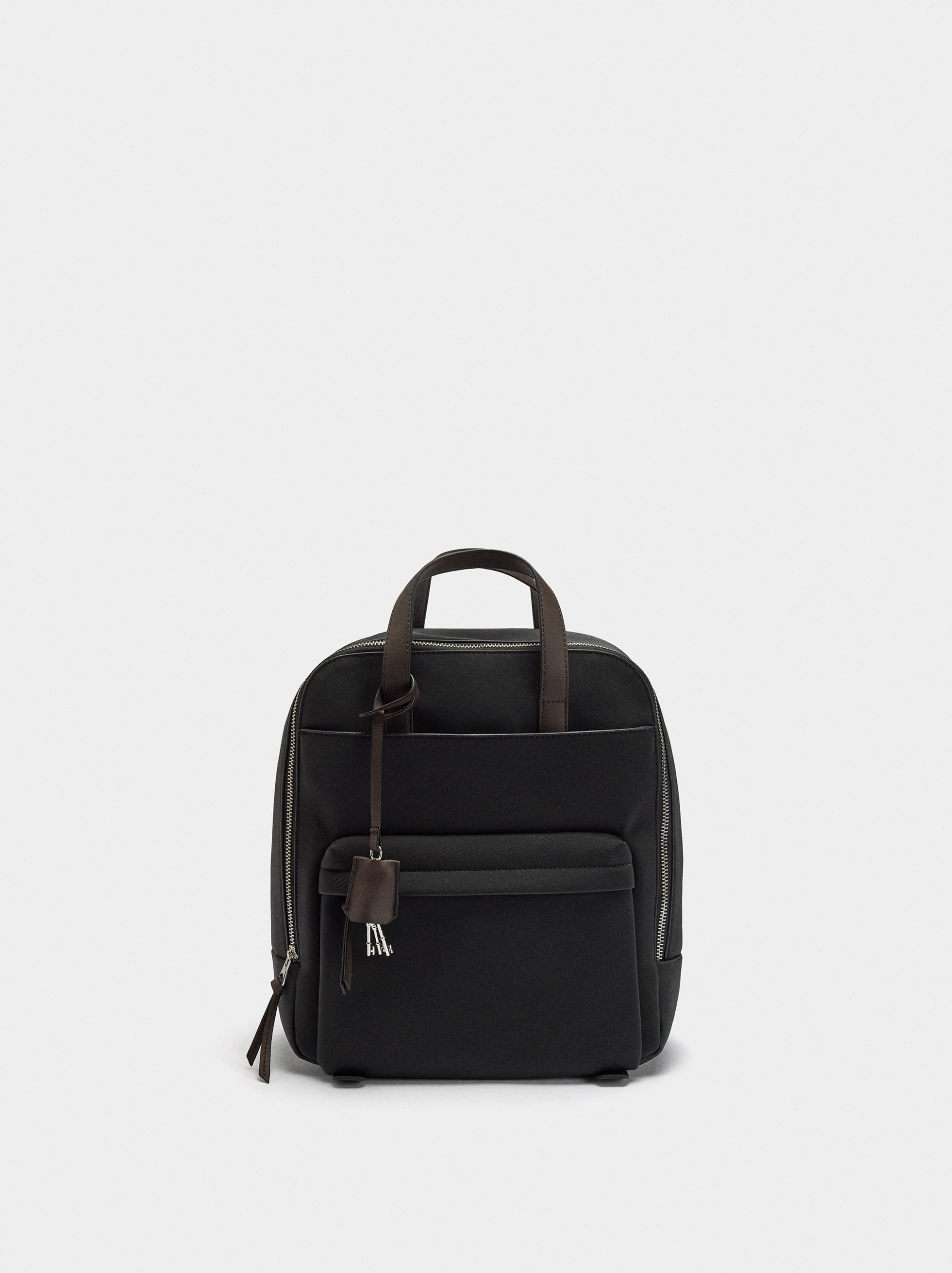 Mochila Efecto De Nylon