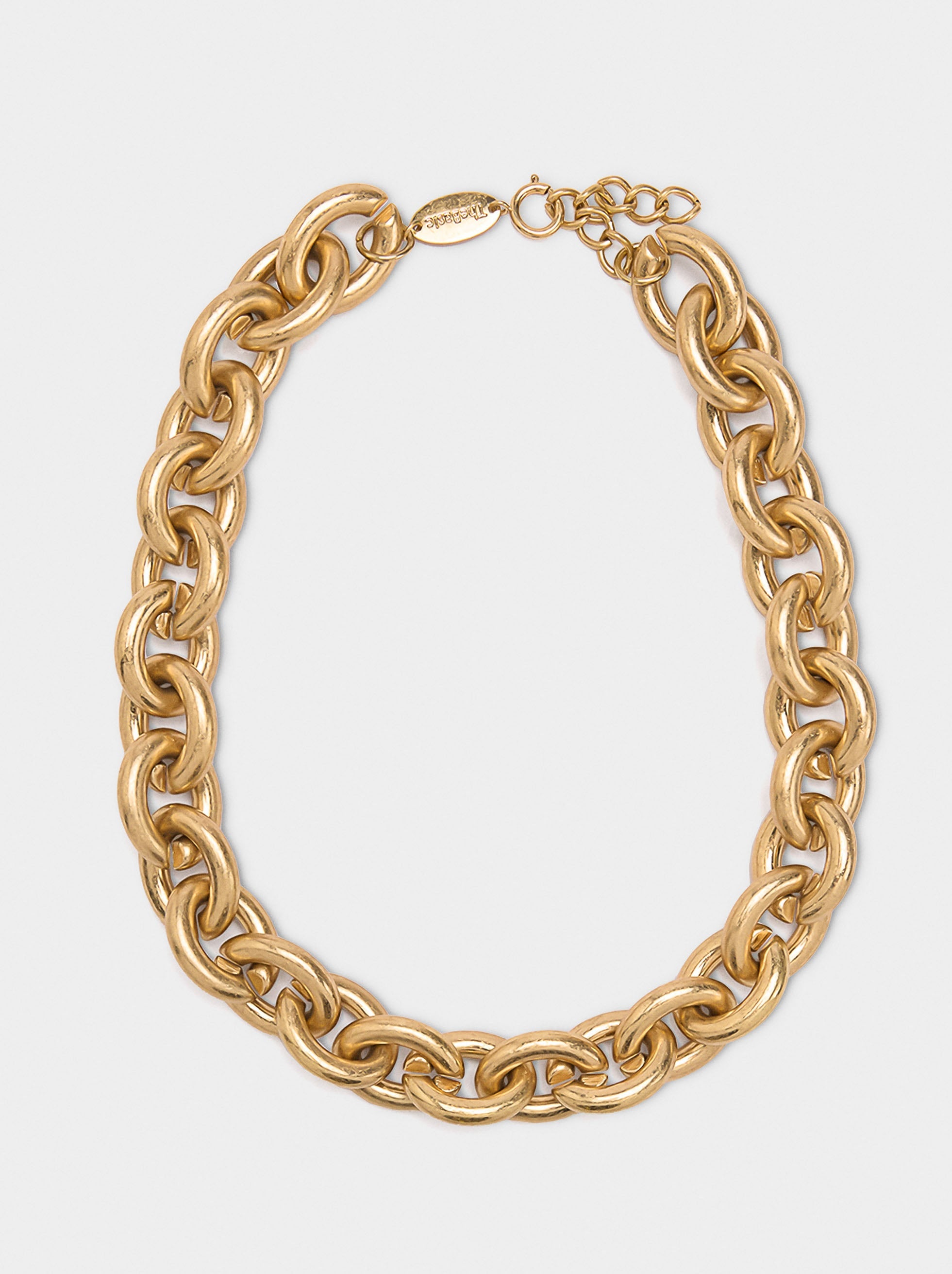 Collar Corto Con Eslabones