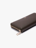 Cartera Con Textura Y Cierre De Cremallera