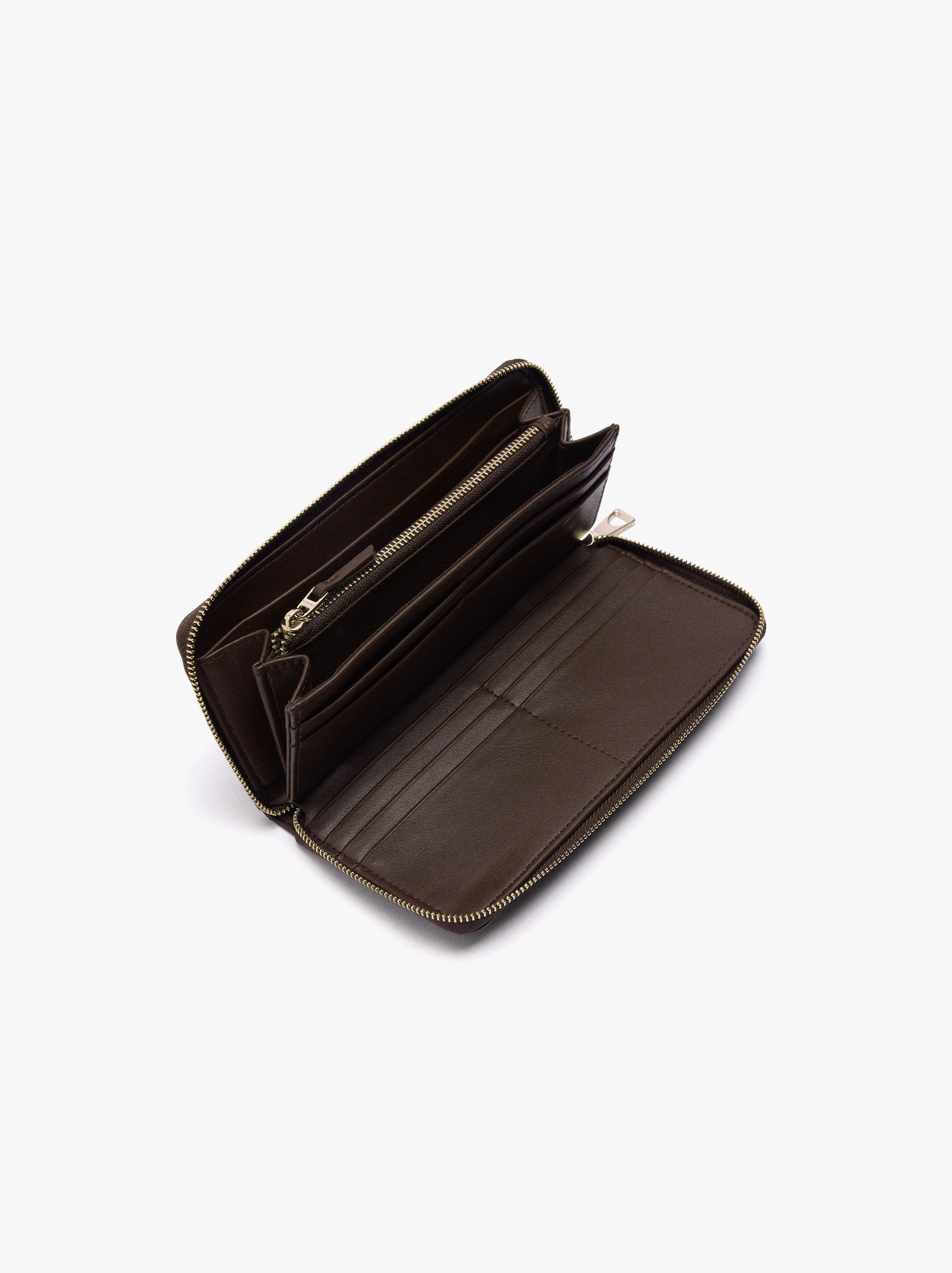 Cartera Con Textura Y Cierre De Cremallera