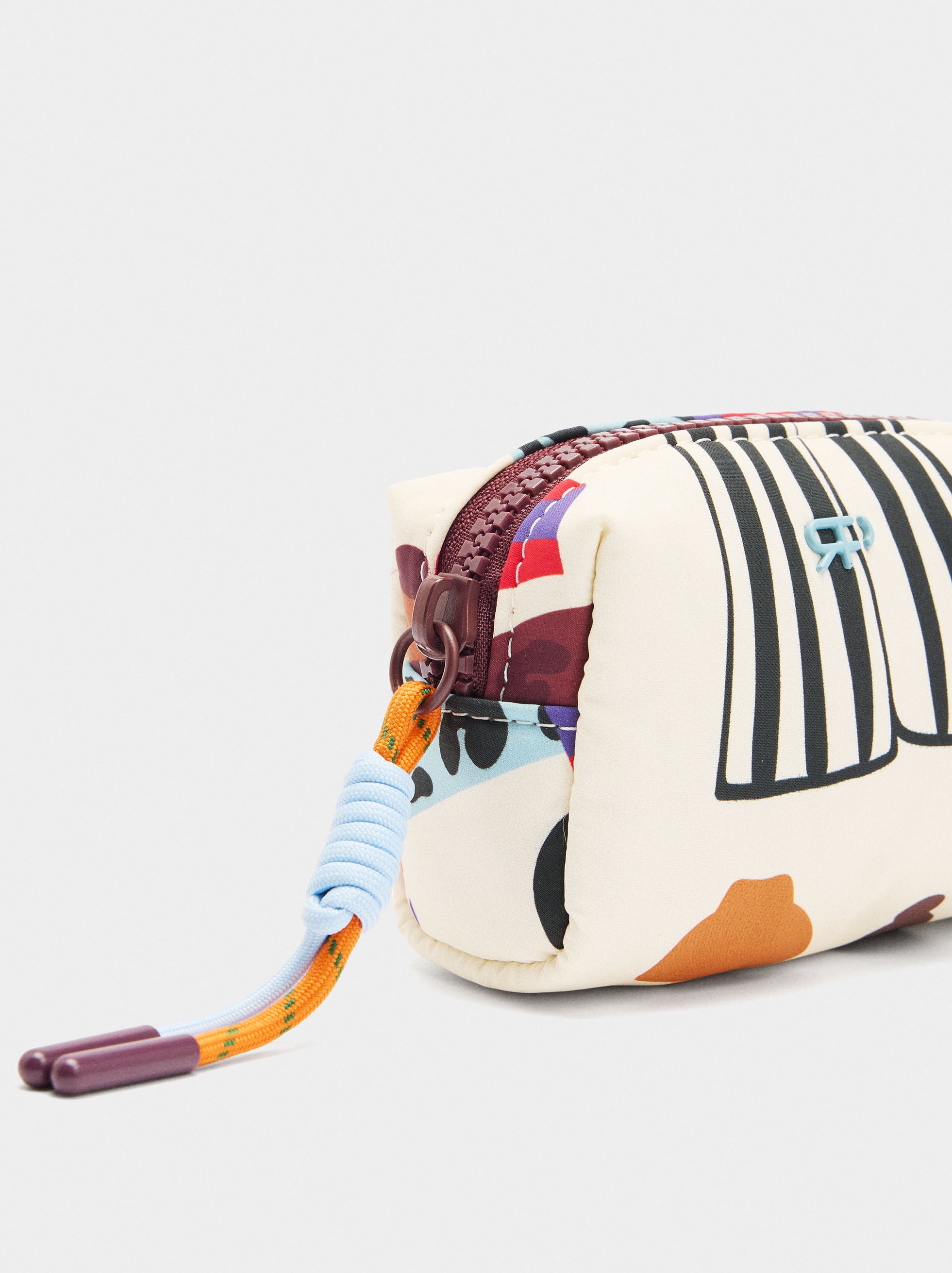 Monedero De Nylon Estampado