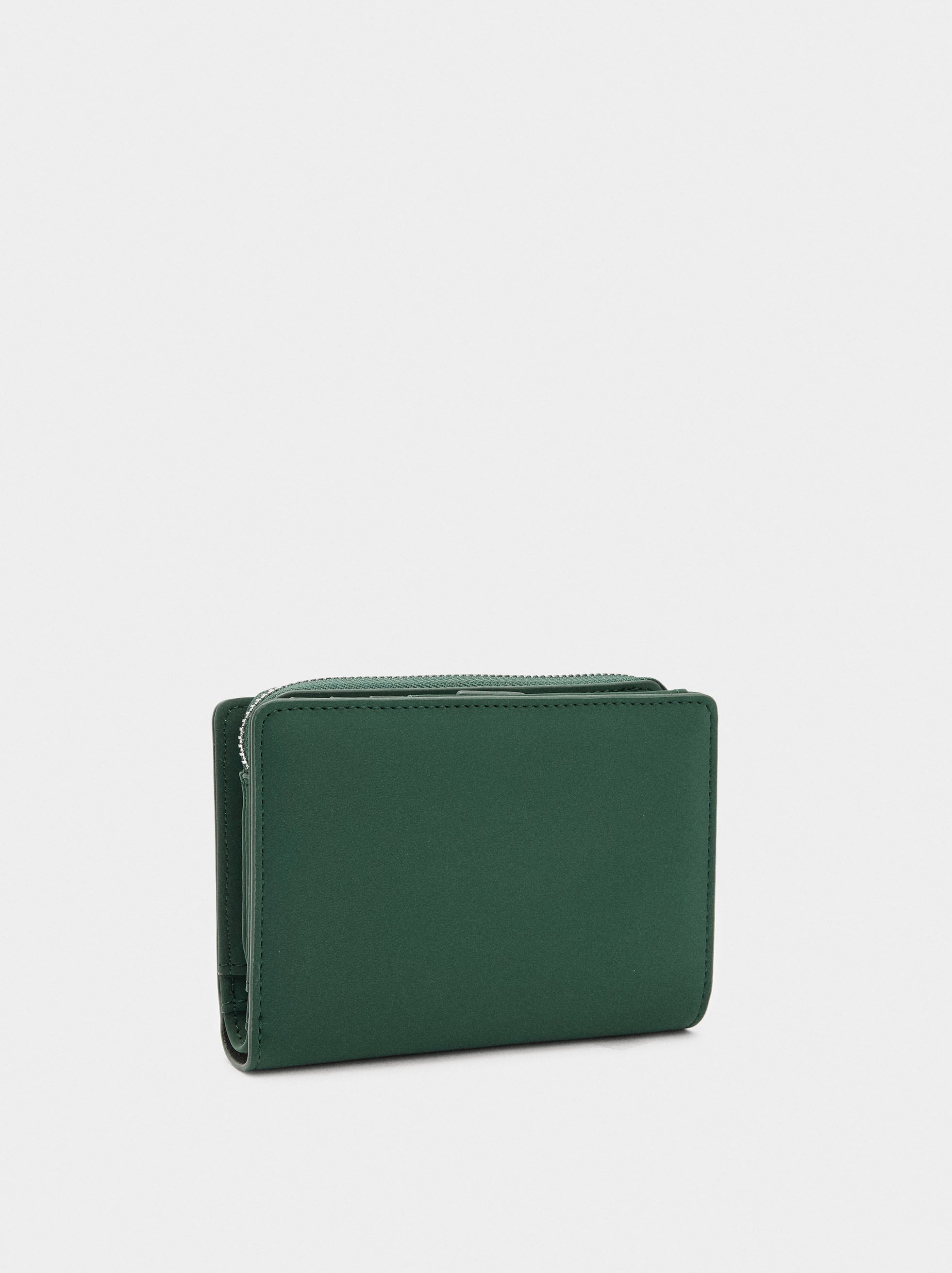 Cartera Con Textura Suave
