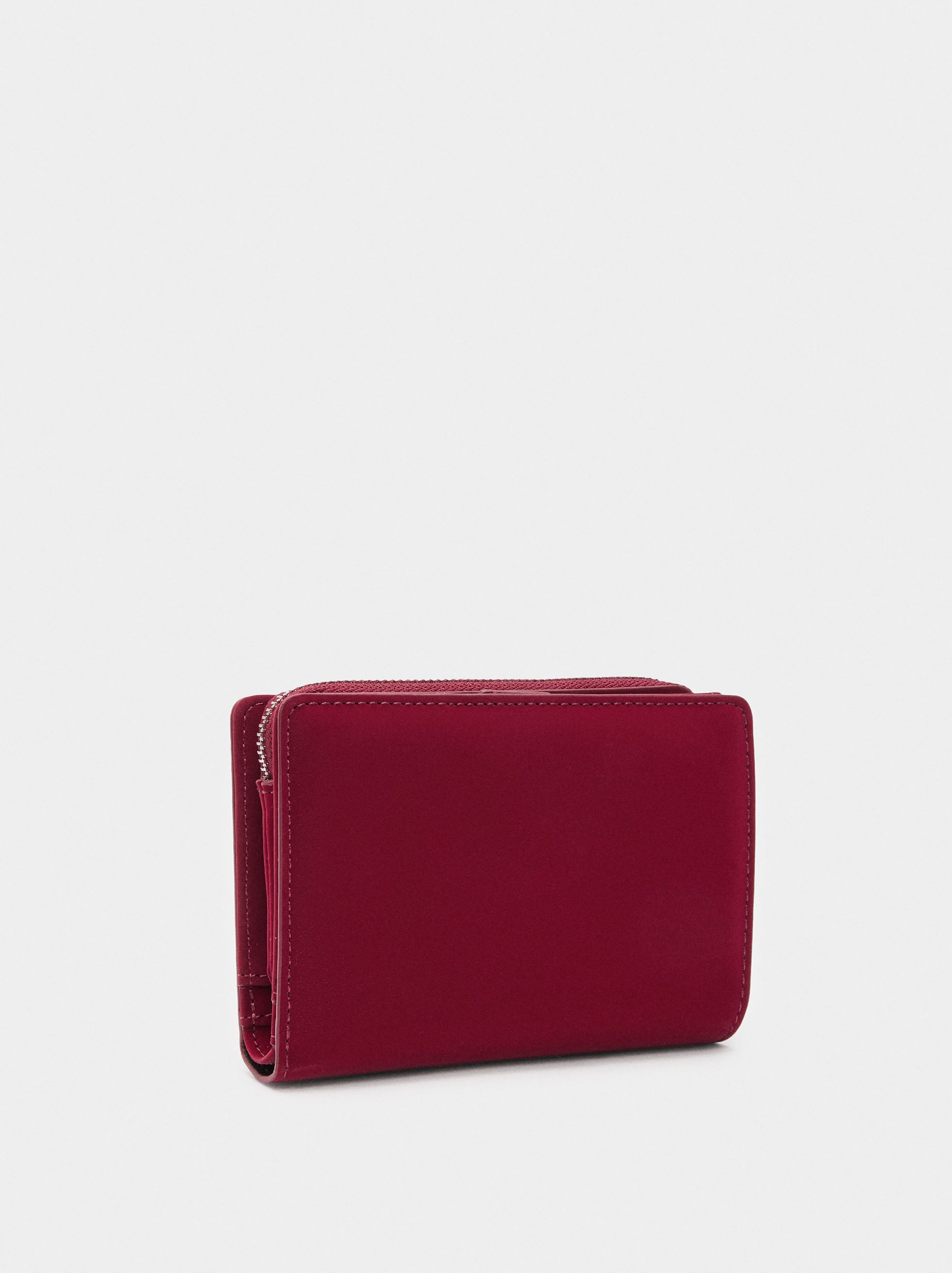 Cartera Con Textura Suave