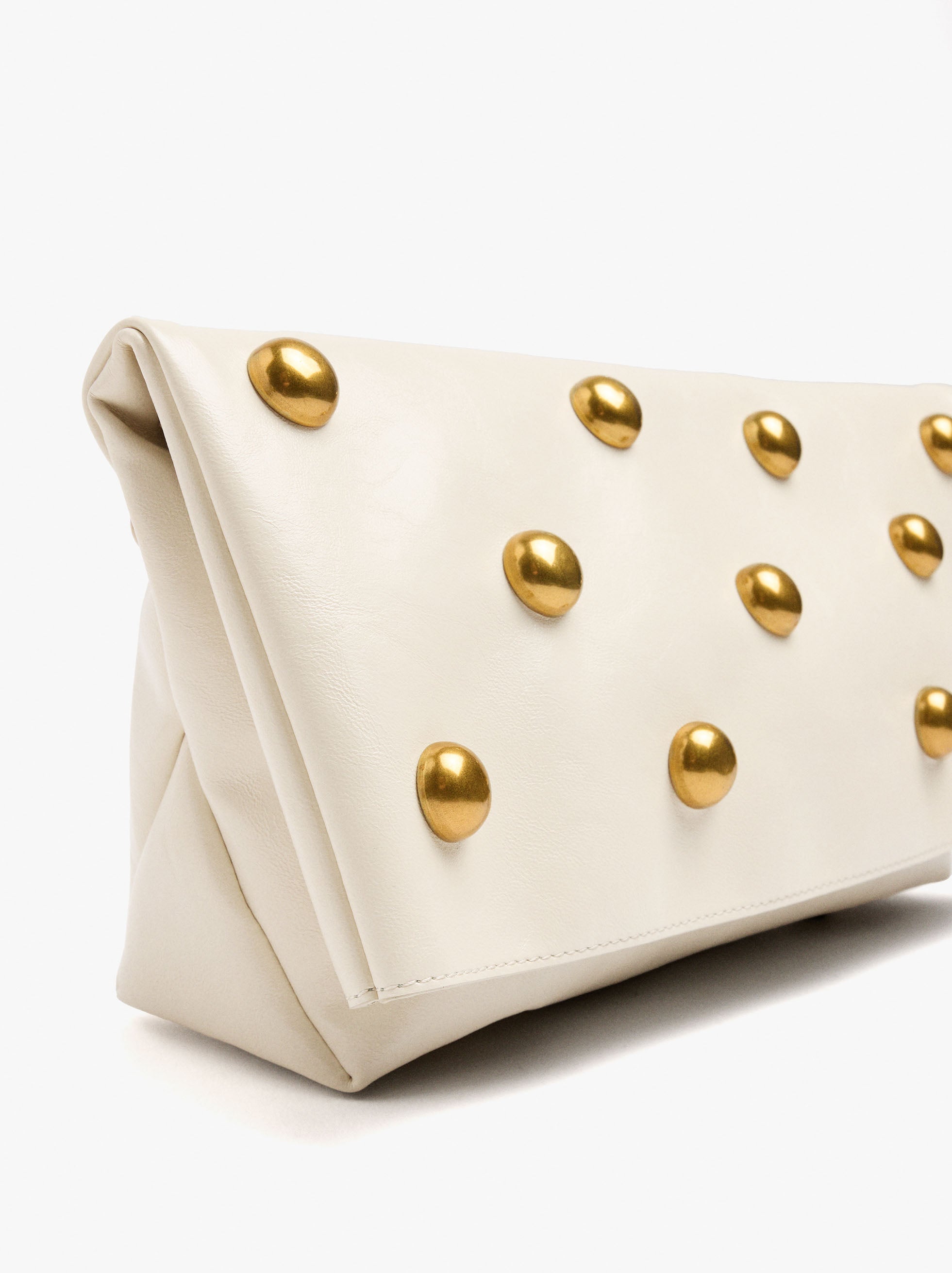 Bolso De Mano Con Esferas Y Solapa