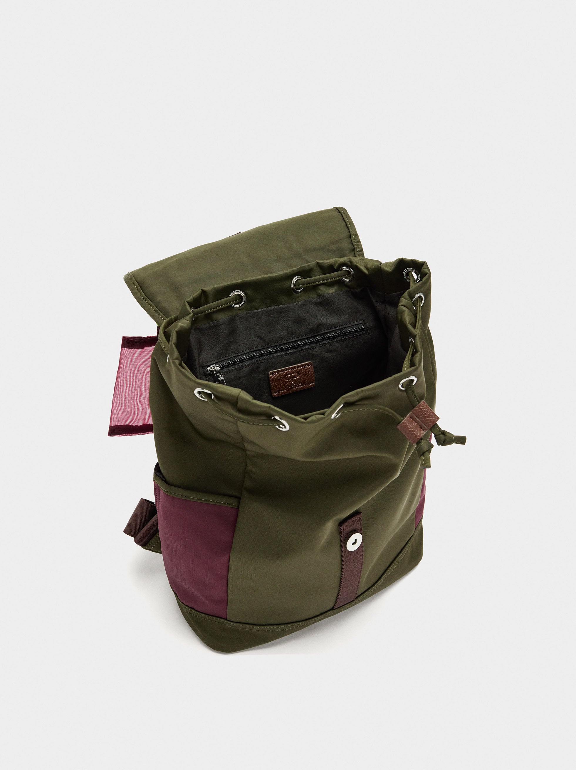 Mochila Color Block Con Nylon