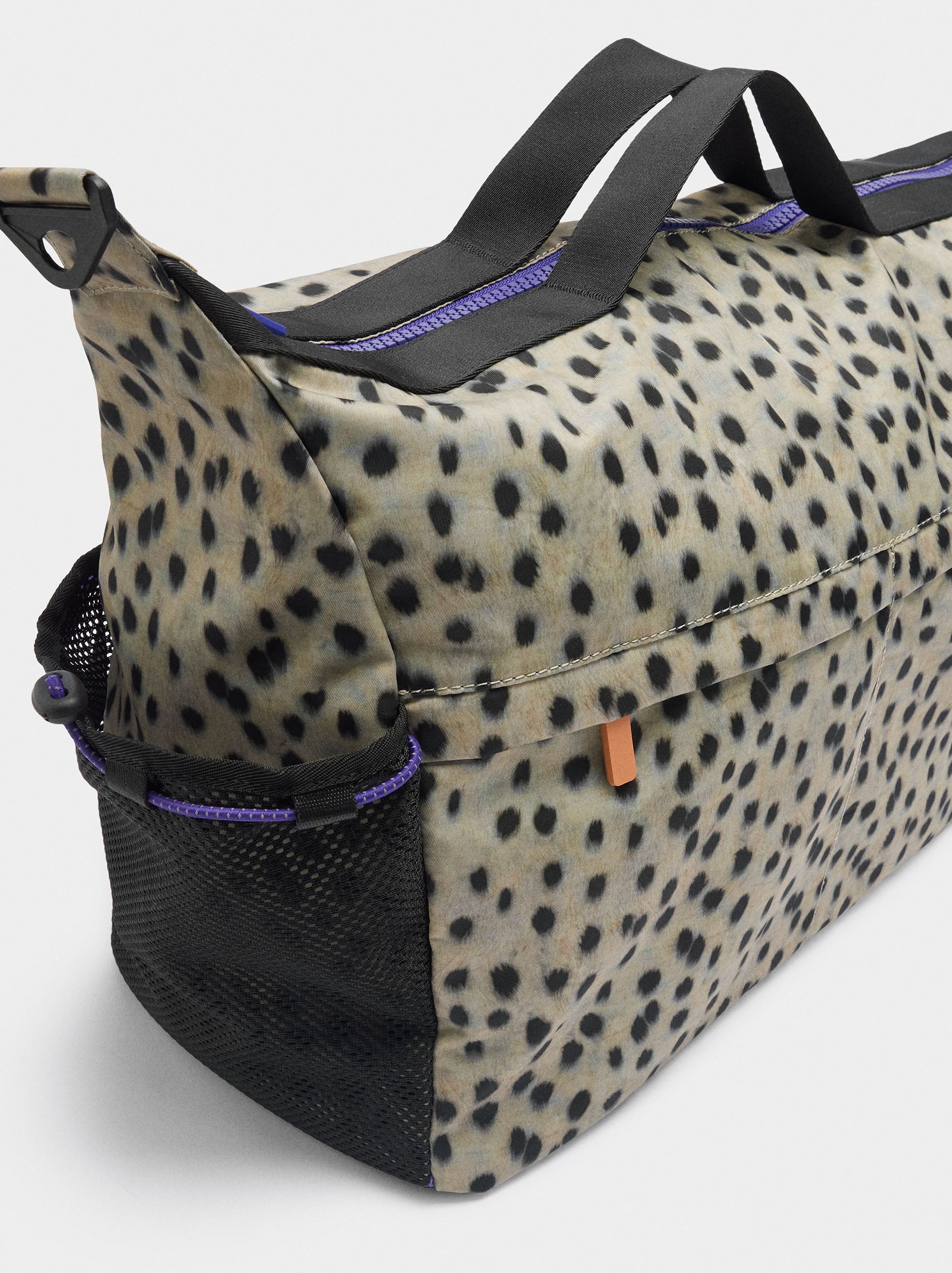 Bolso De Deporte Estampado De Nylon