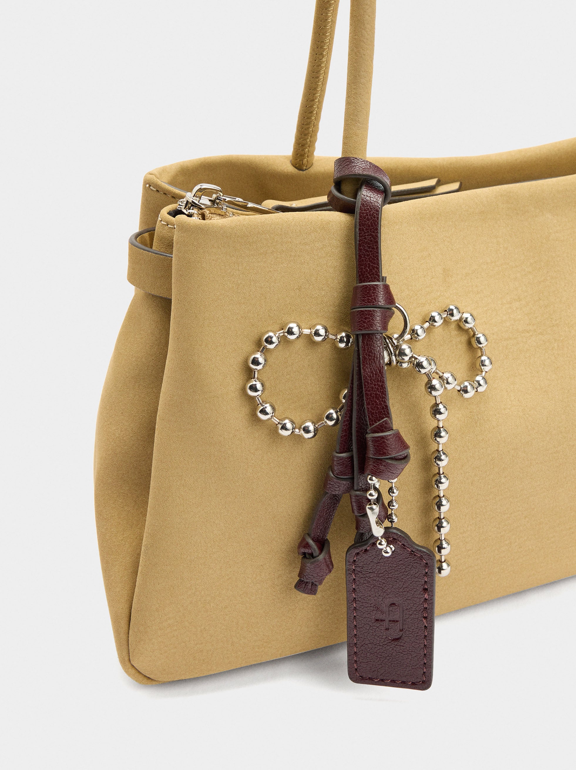 Bolso De Hombro Efecto Piel Con Colgante