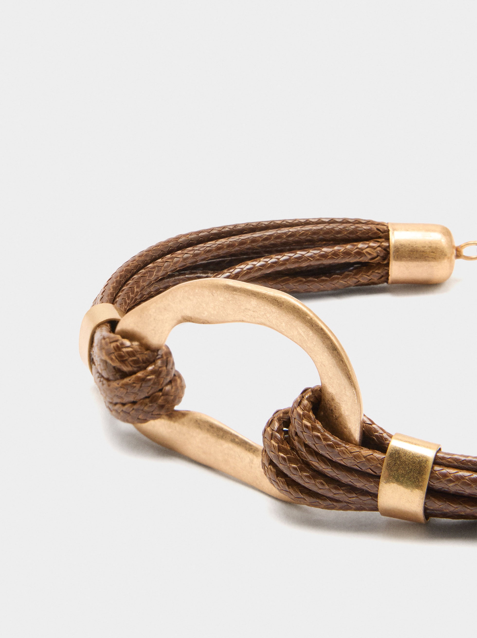 Pulsera Multicordón Con Aro