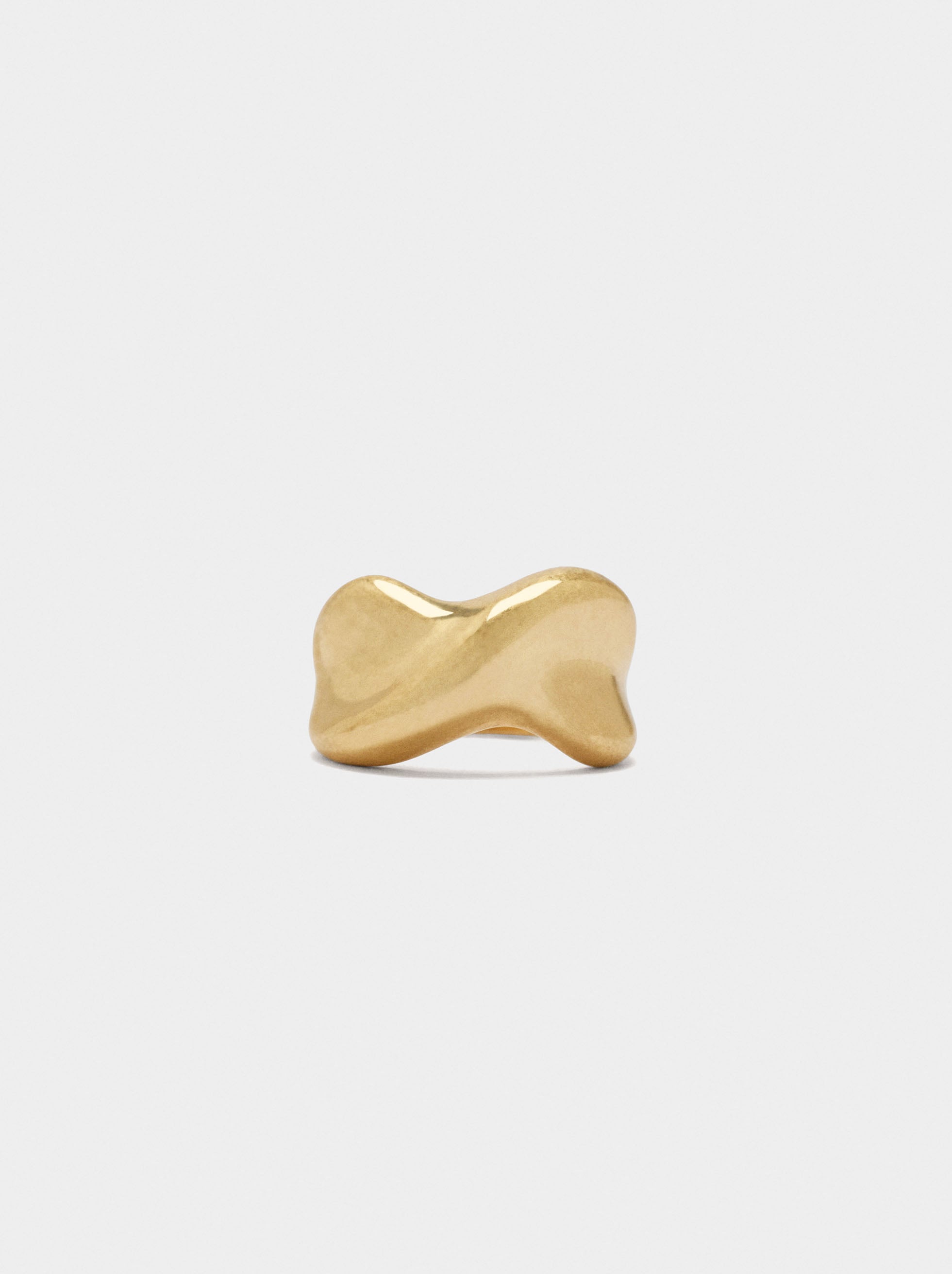 Anillo Con Relieve