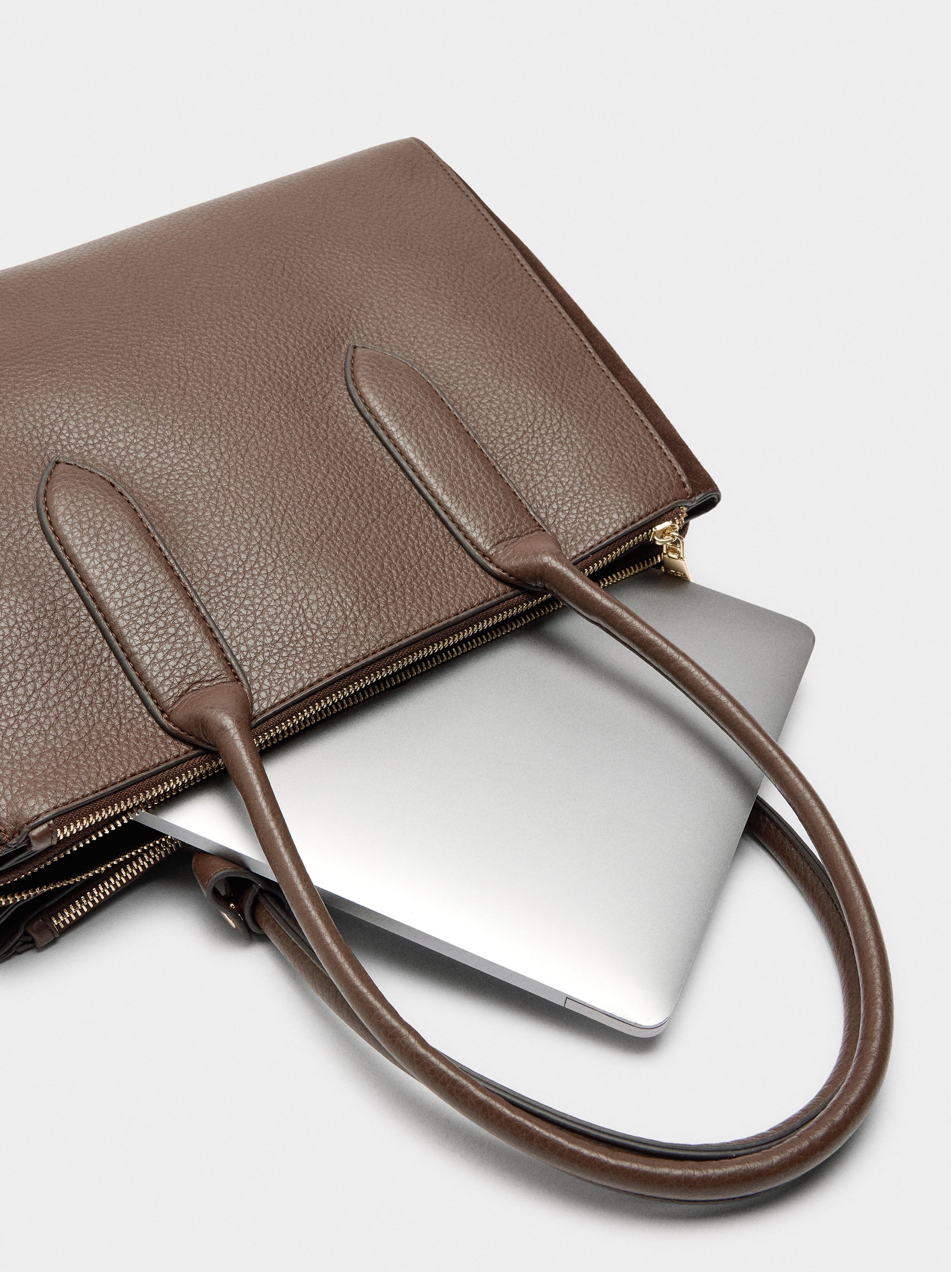 Bolso Para Portátil 13" Con Detalles De Piel