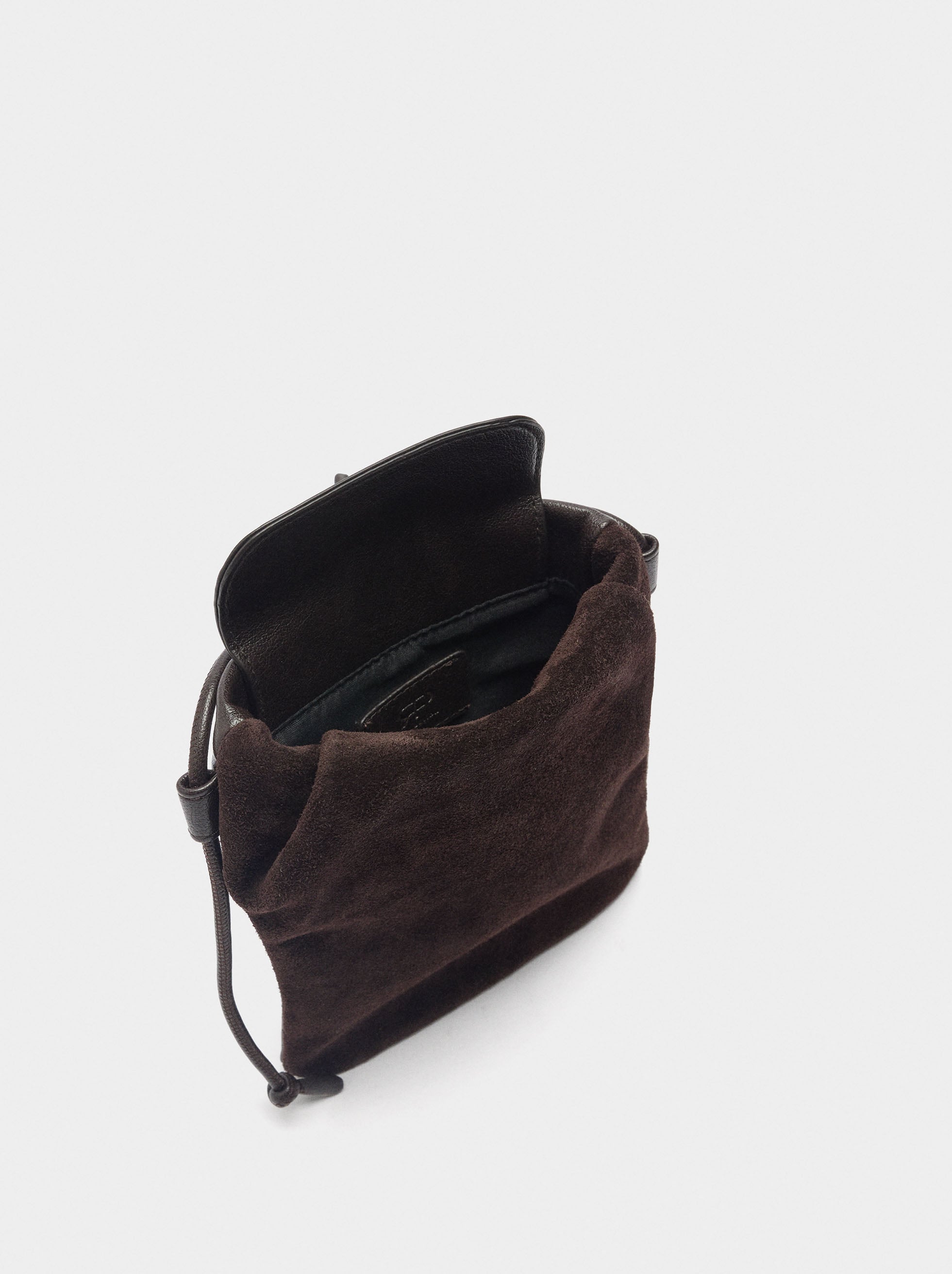Bolsa Para Móvil Con Detalles De Piel