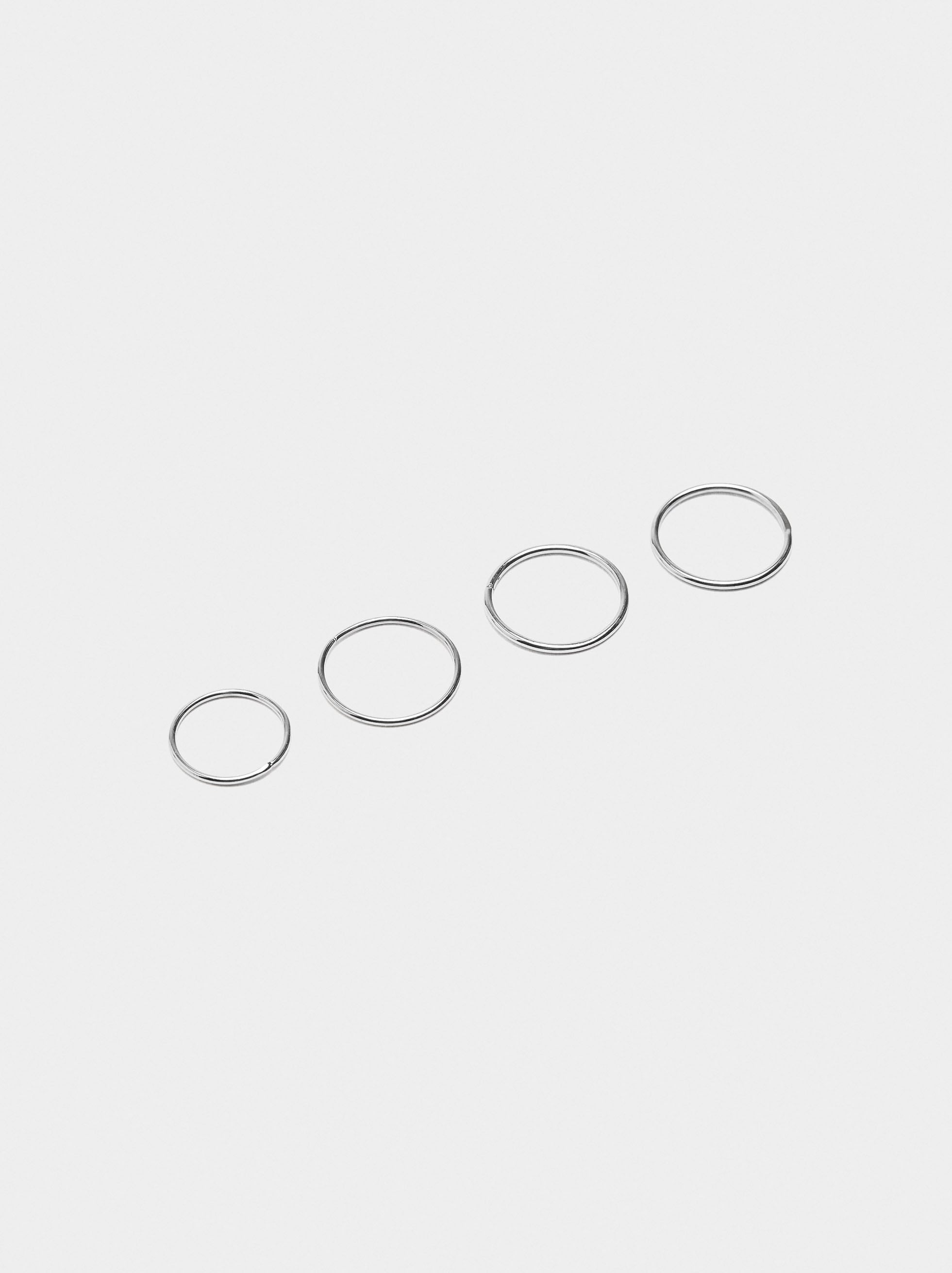 Set De Cuatro Anillos Lisos - Acero Inoxidable