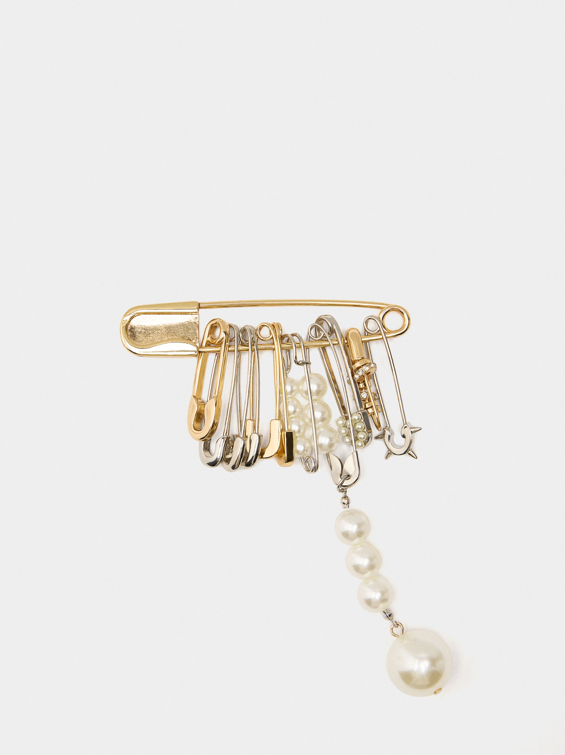 Broche De Perlas