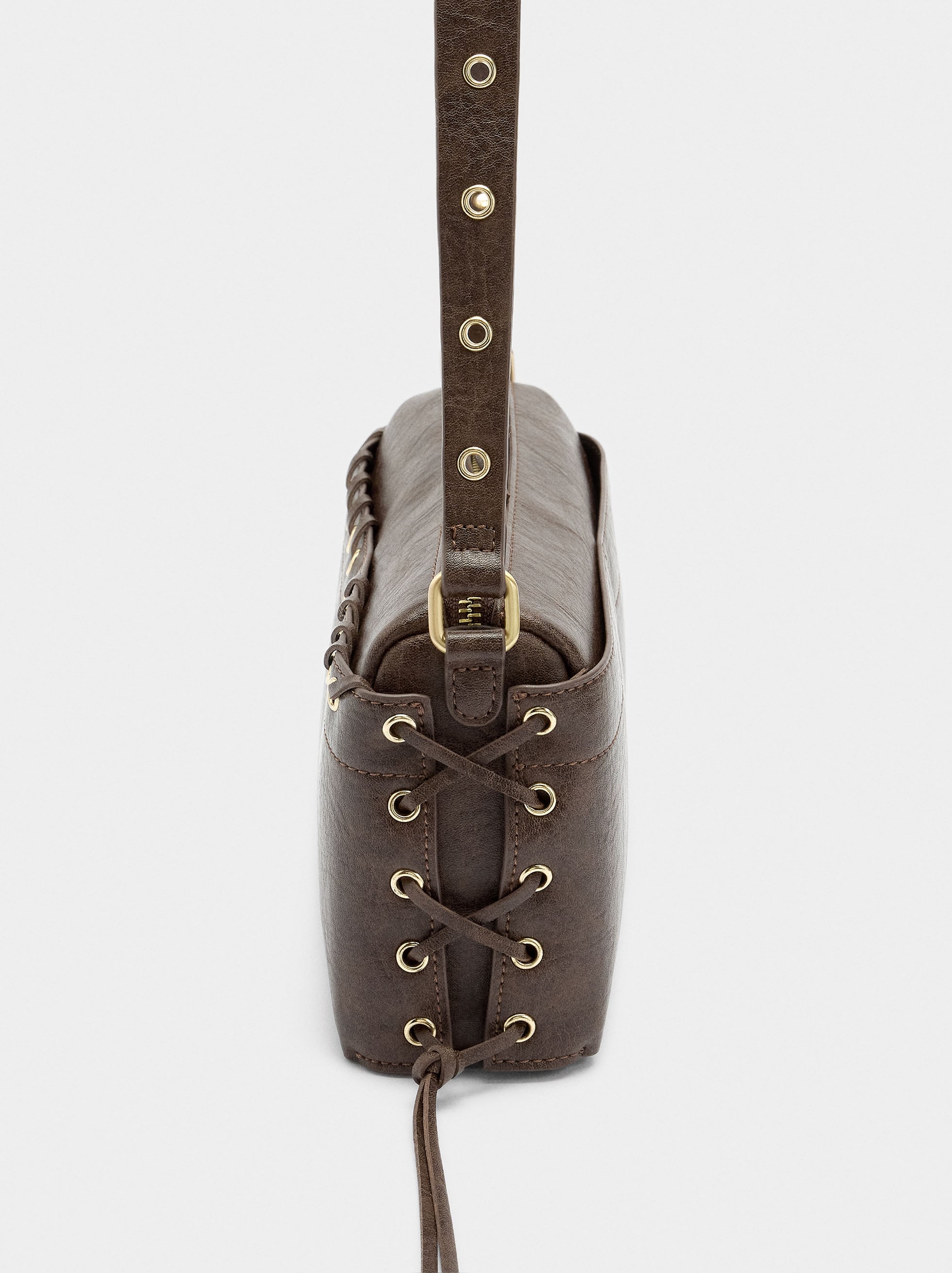Bolso De Hombro Trenzado