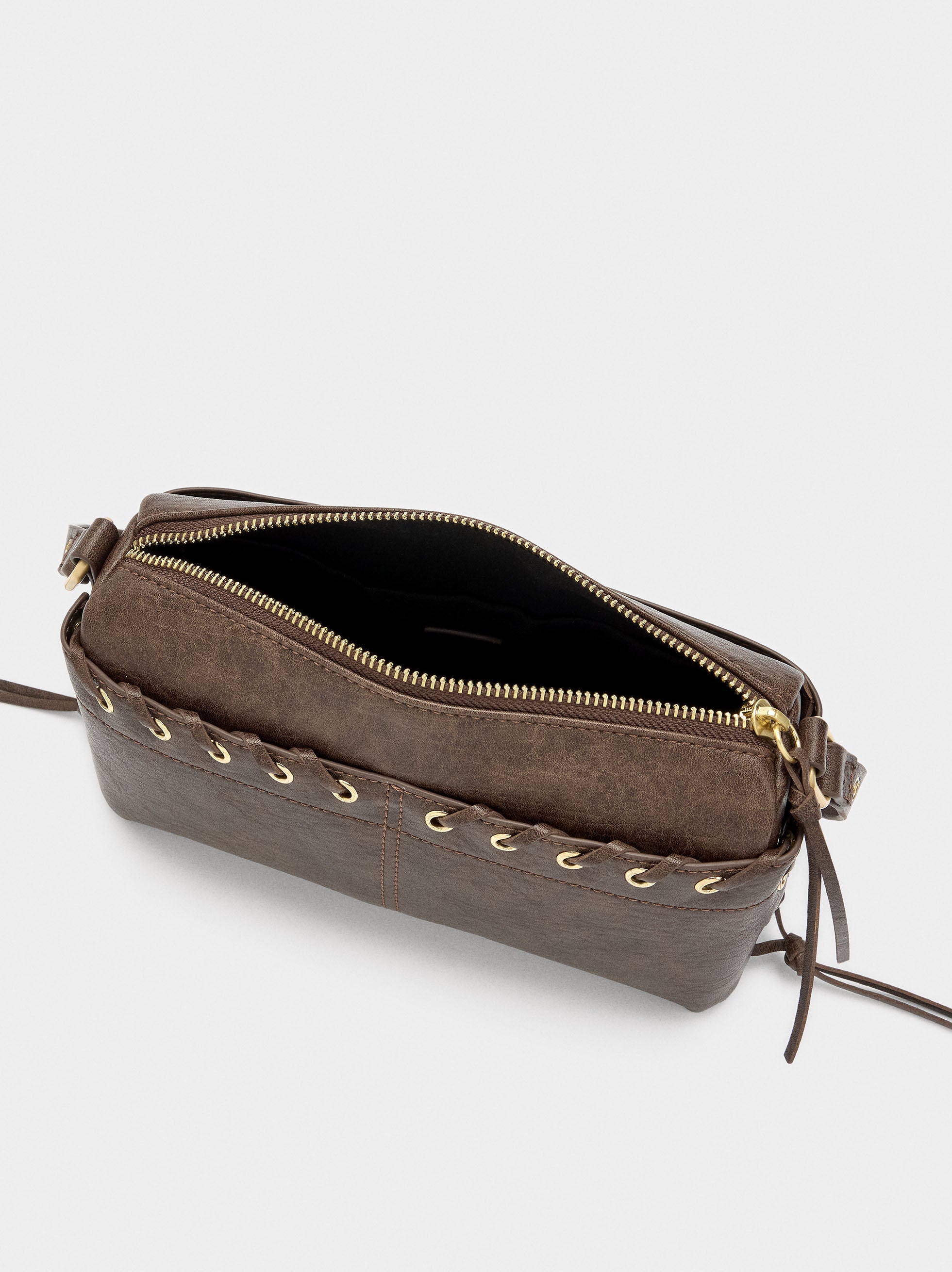 Bolso De Hombro Trenzado
