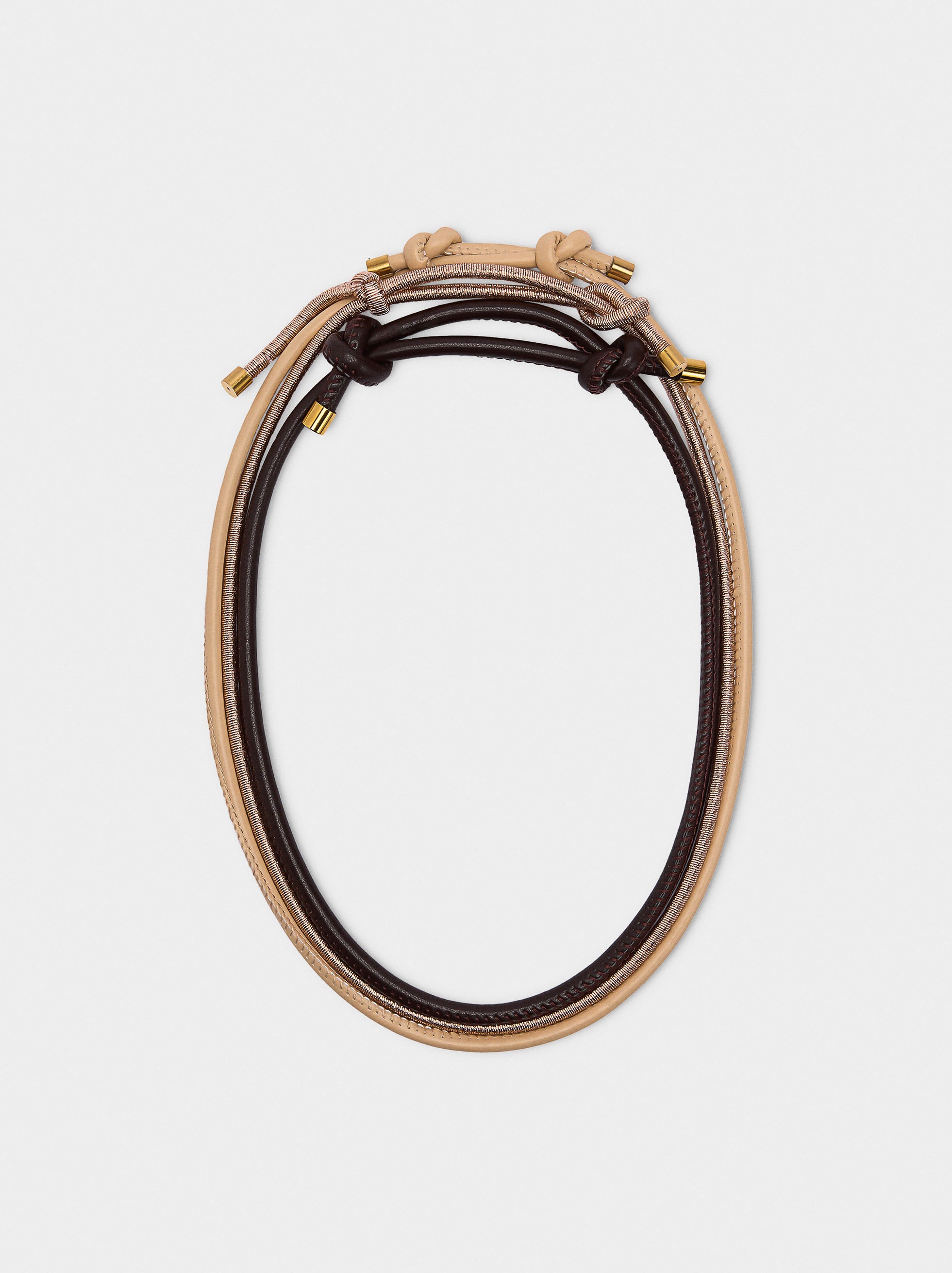 Set De Collares Con Cordón