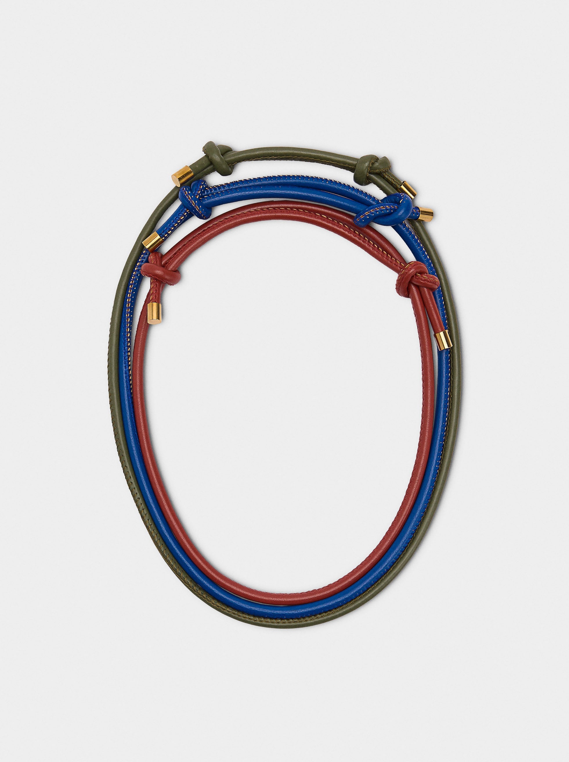 Set De Collares Con Cordón