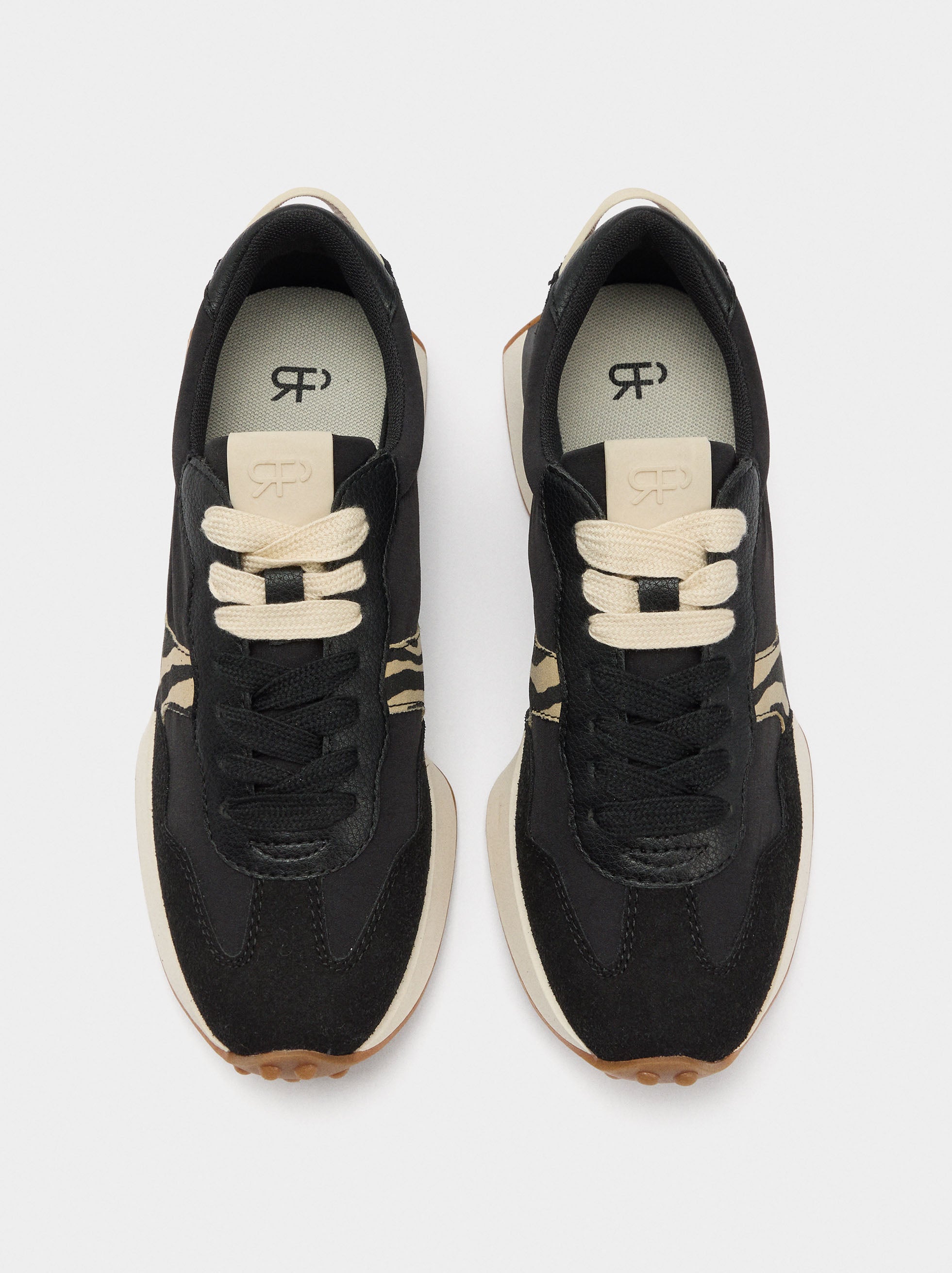 Zapatillas Con Detalles Estampado Animal