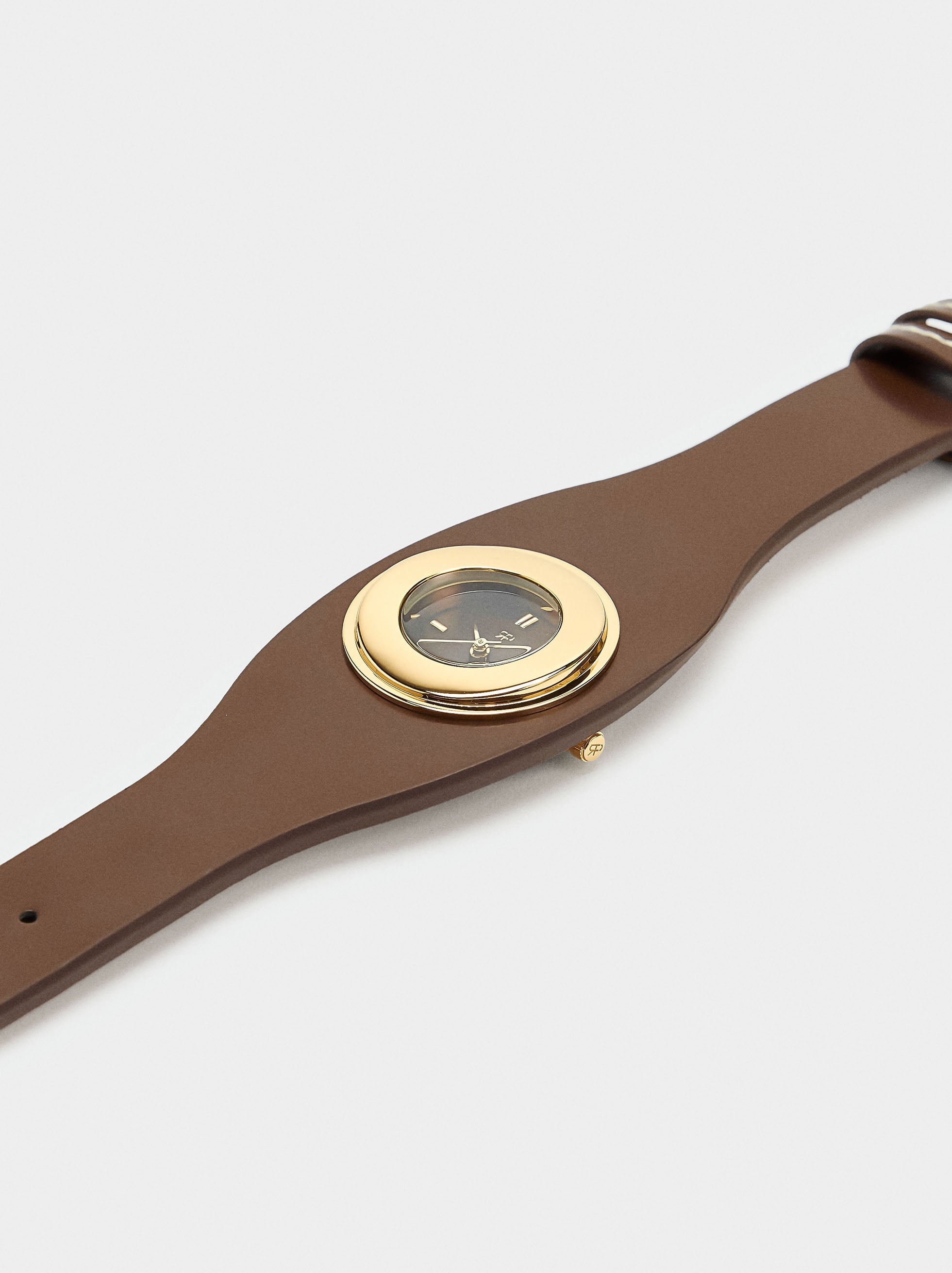 Reloj Con Pulsera Ancha Efecto Piel