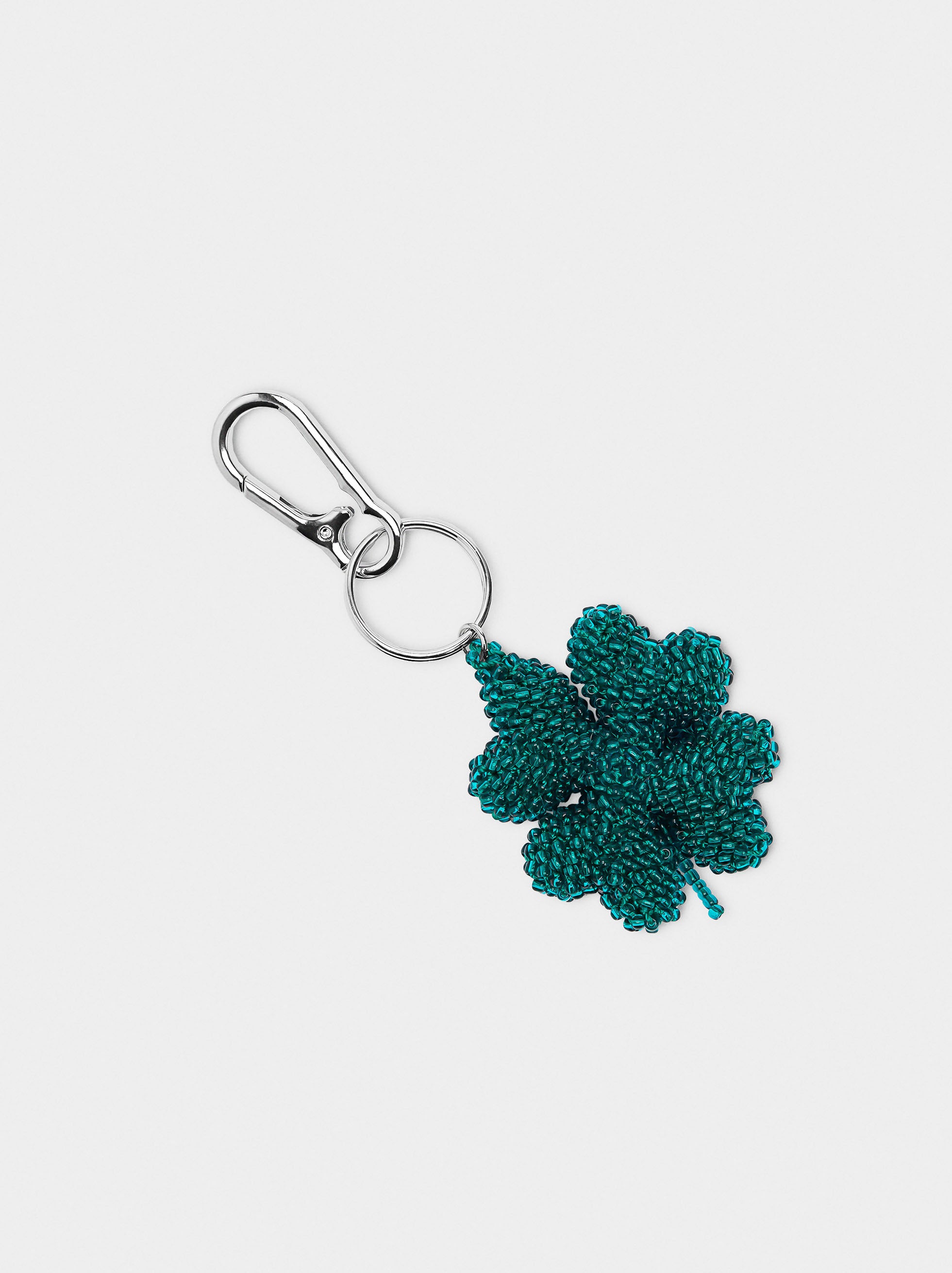 Llavero Charm Con Trébol De Abalorios
