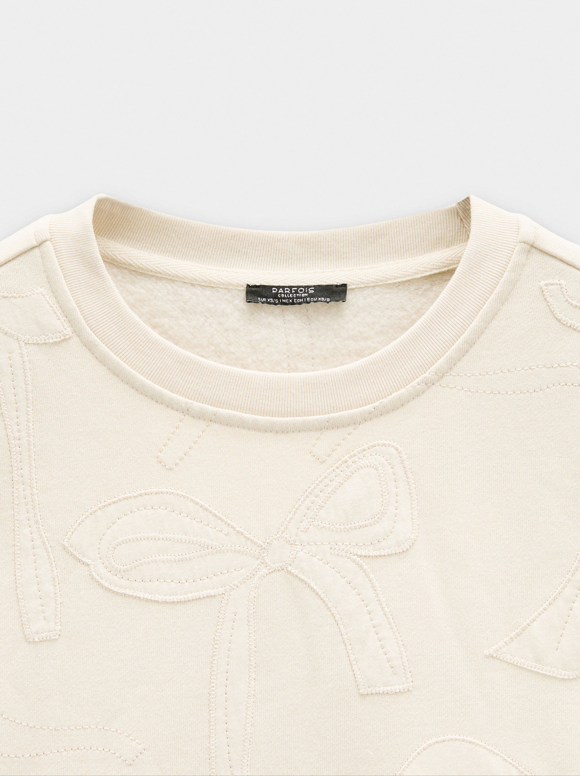 Sudadera Con Lazos Bordados