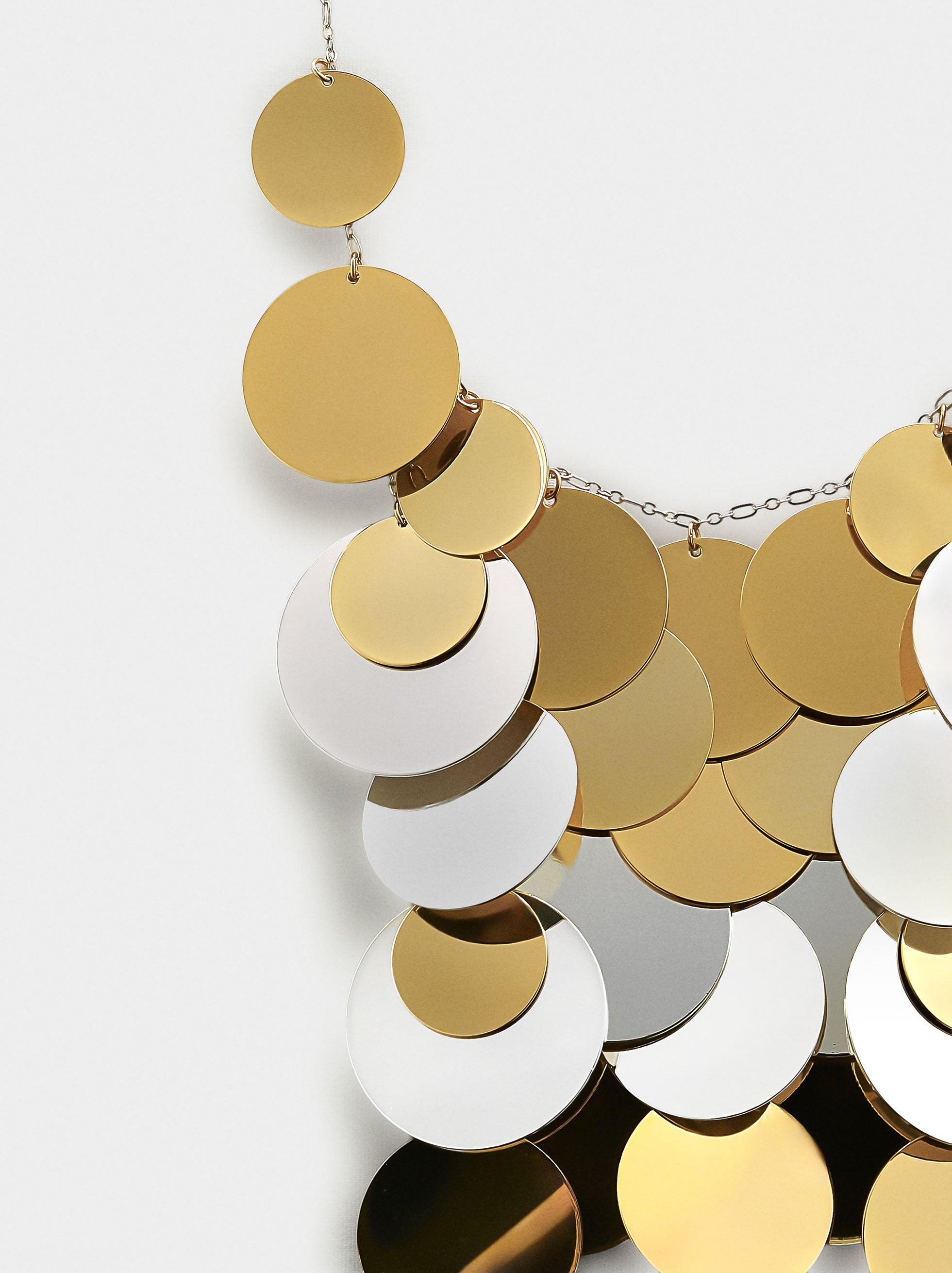 Body Chain Con Multicículos Bicolor