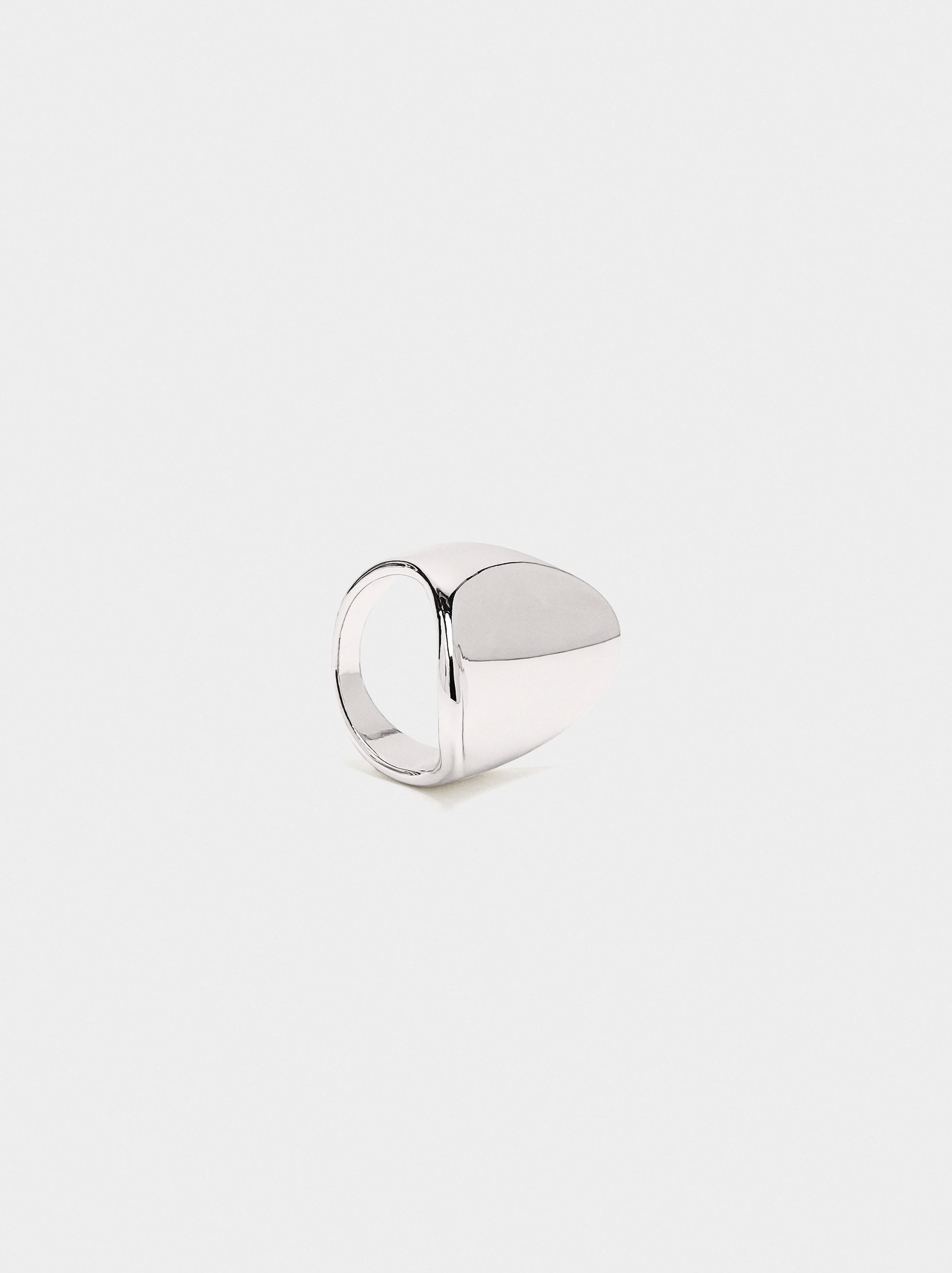 Anillo Ovalado Ancho