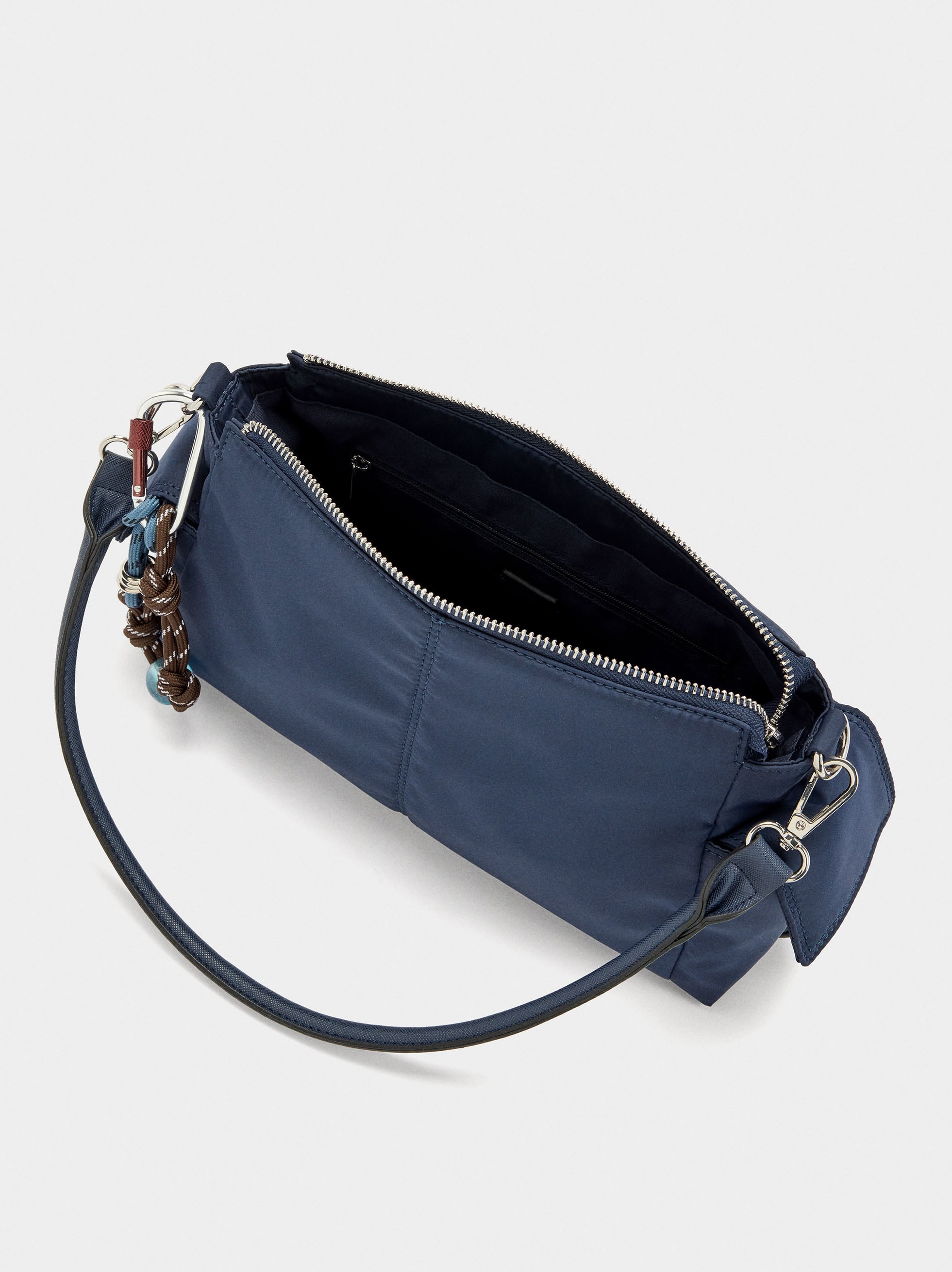 Bolso Bandolera De Nylon Con Colgante