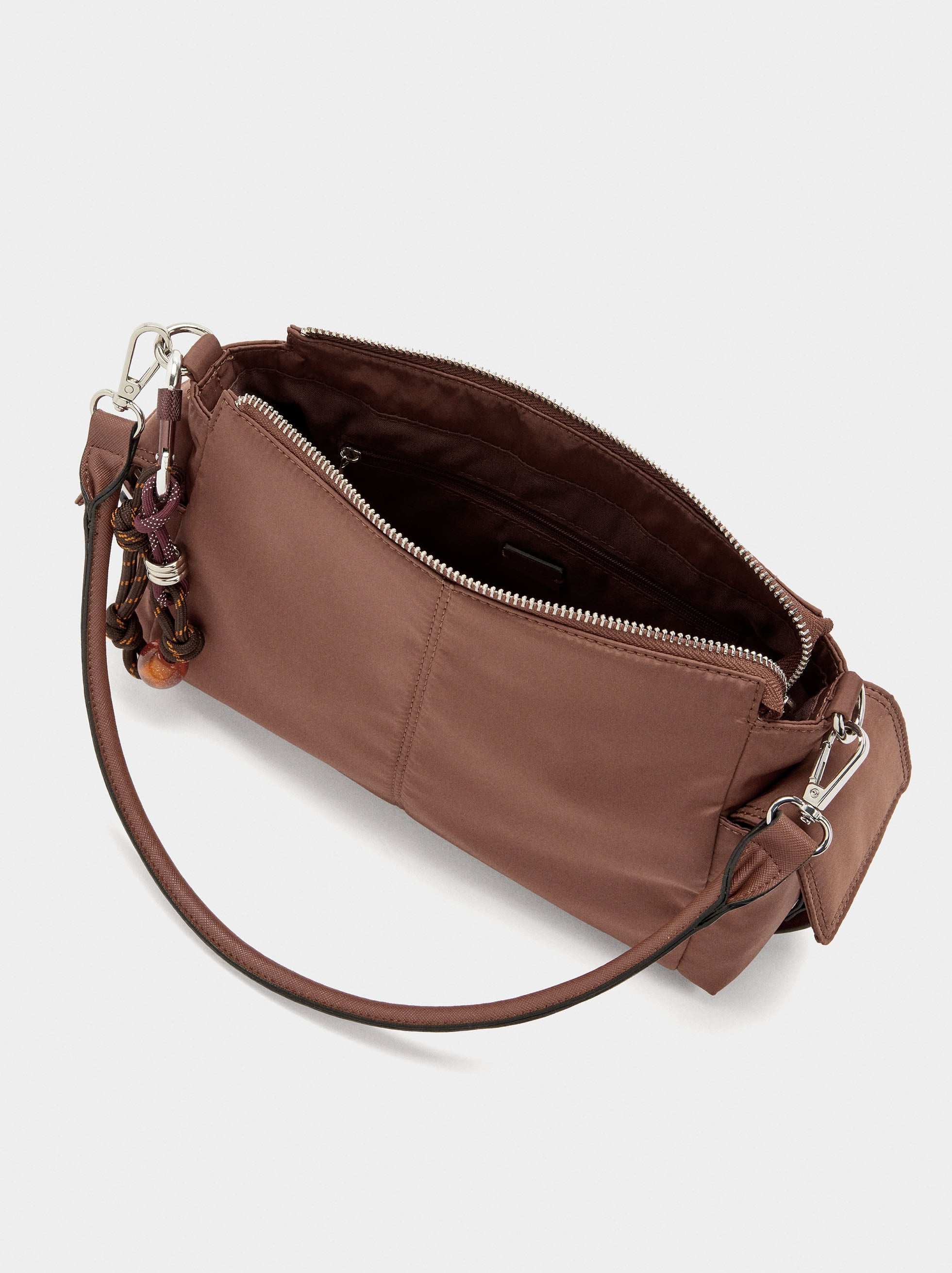 Bolso Bandolera De Nylon Con Colgante