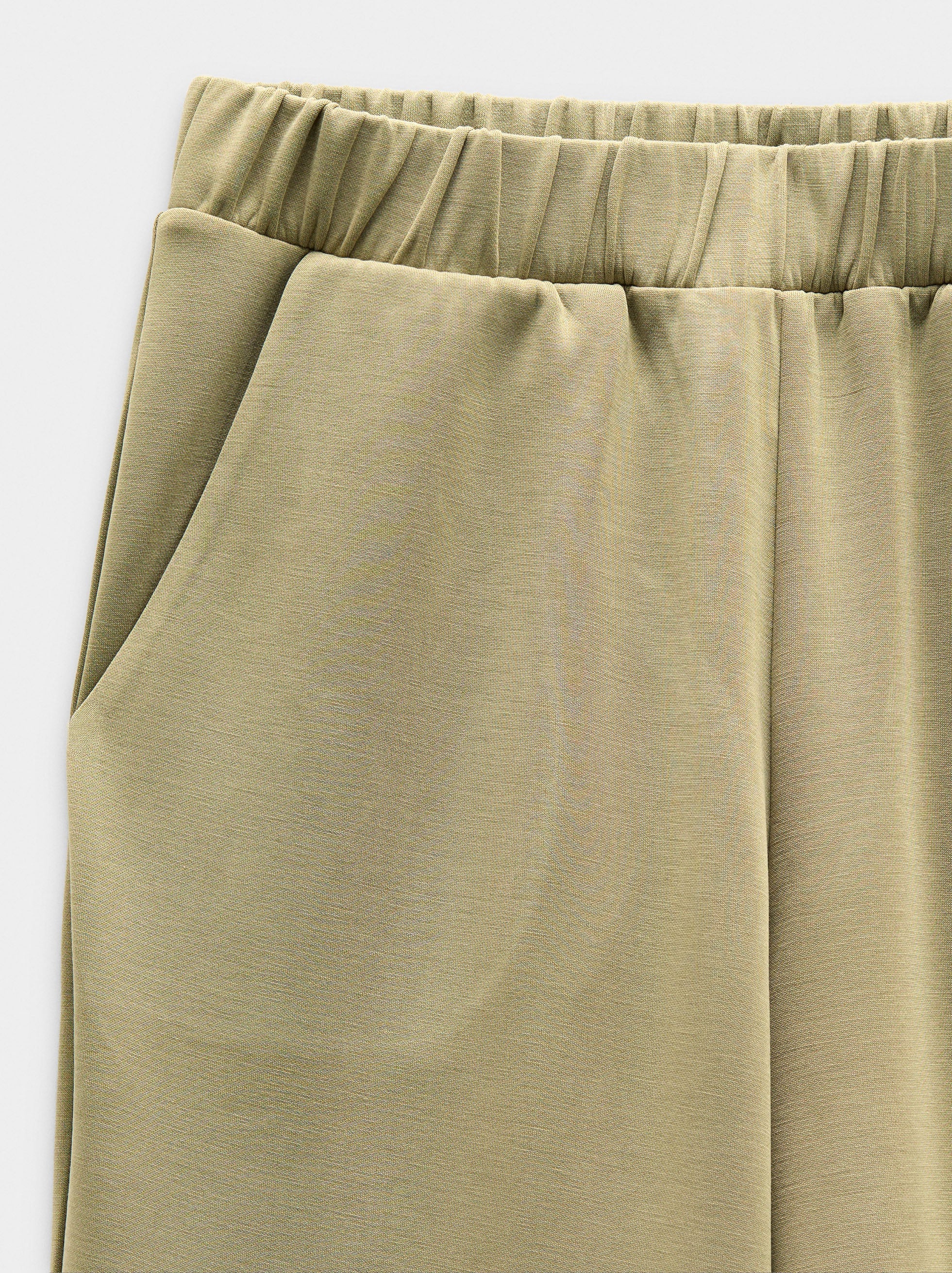 Pantalón Con Cintura Elástica Tacto Suave