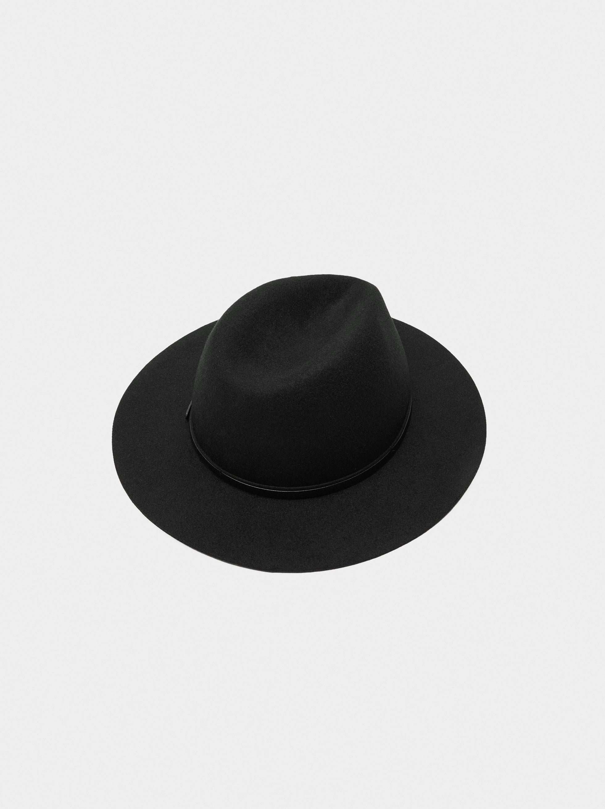 Sombrero De Lana Detalle De Cinturón