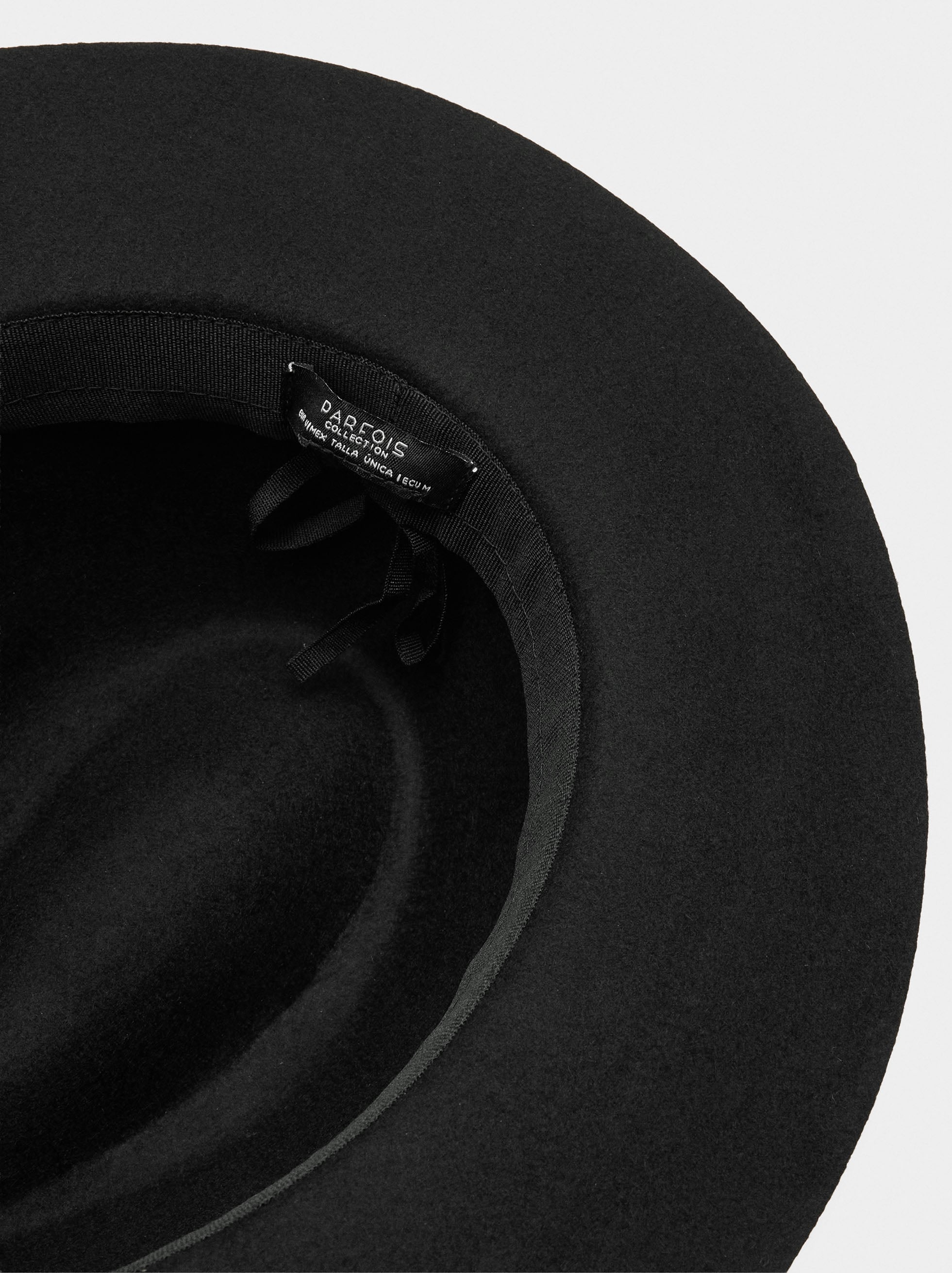 Sombrero De Lana Detalle De Cinturón