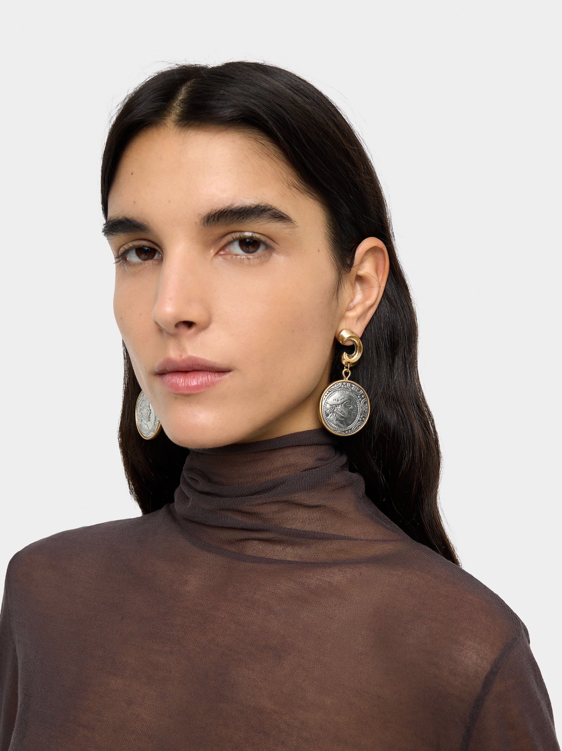 Pendientes Bicolor Con Monedas
