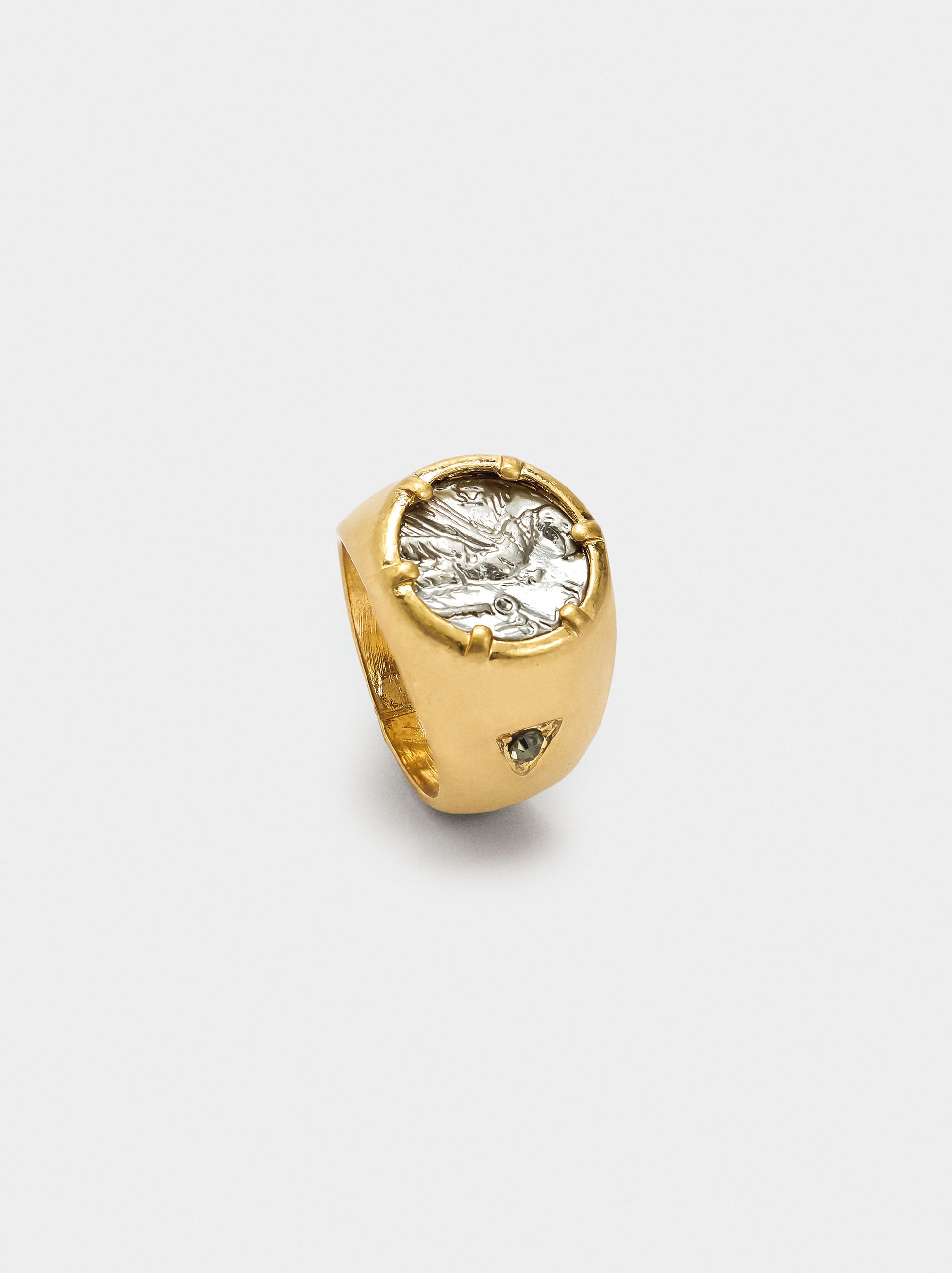 Anillo Bicolor Con Moneda Y Cristal