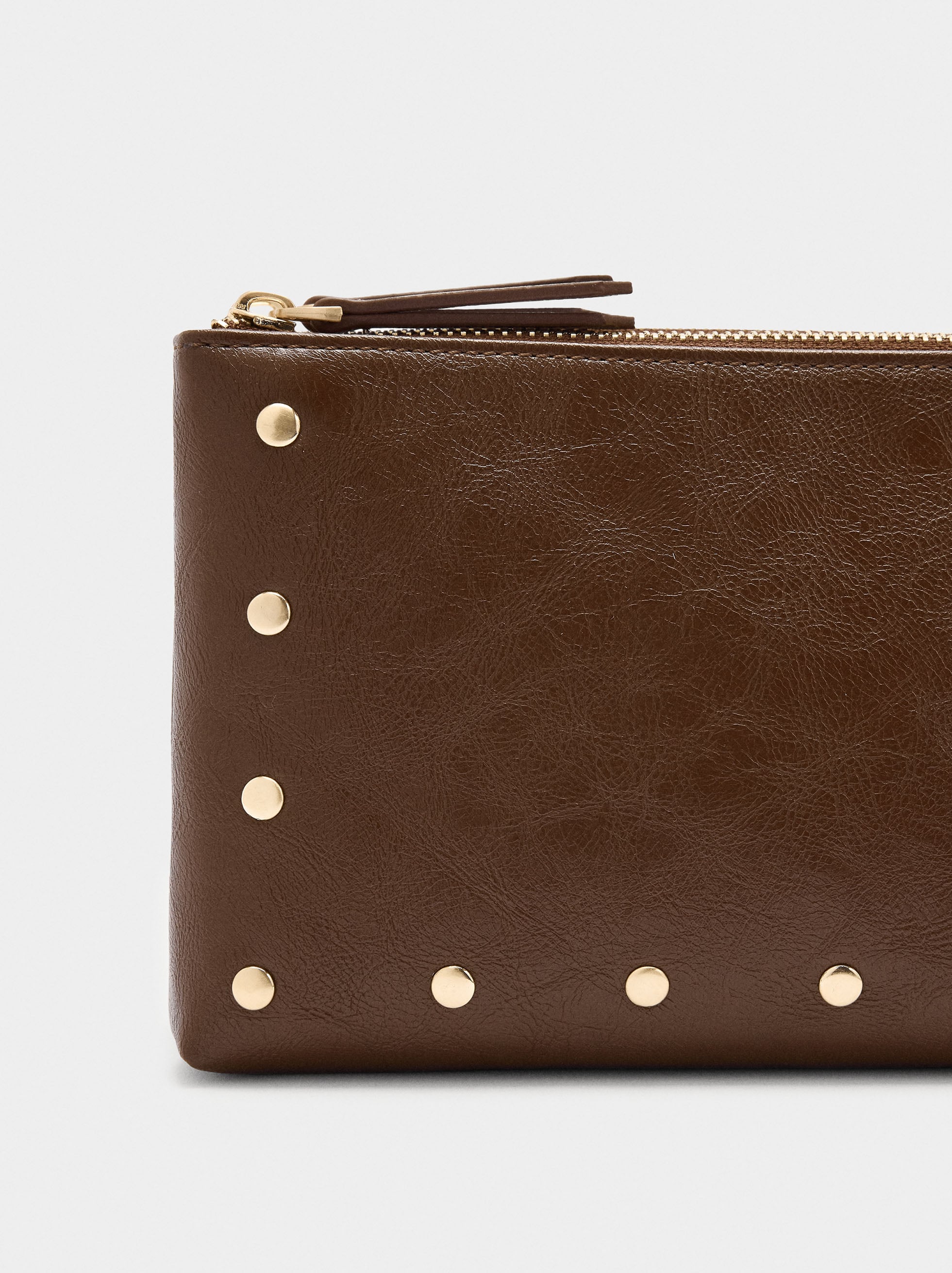 Bolso Bandolera Con Tachuelas