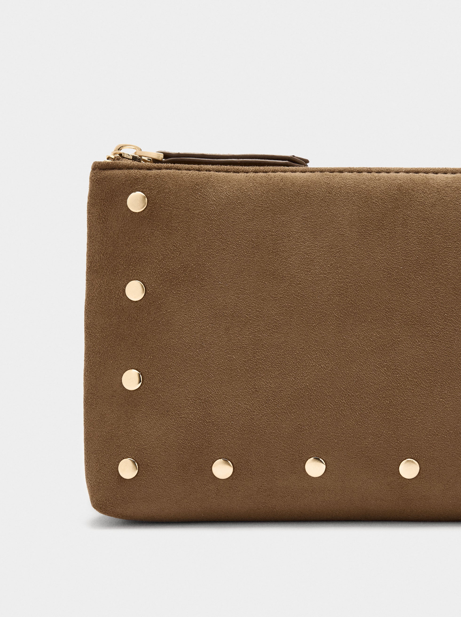 Bolso Bandolera Con Tachuelas