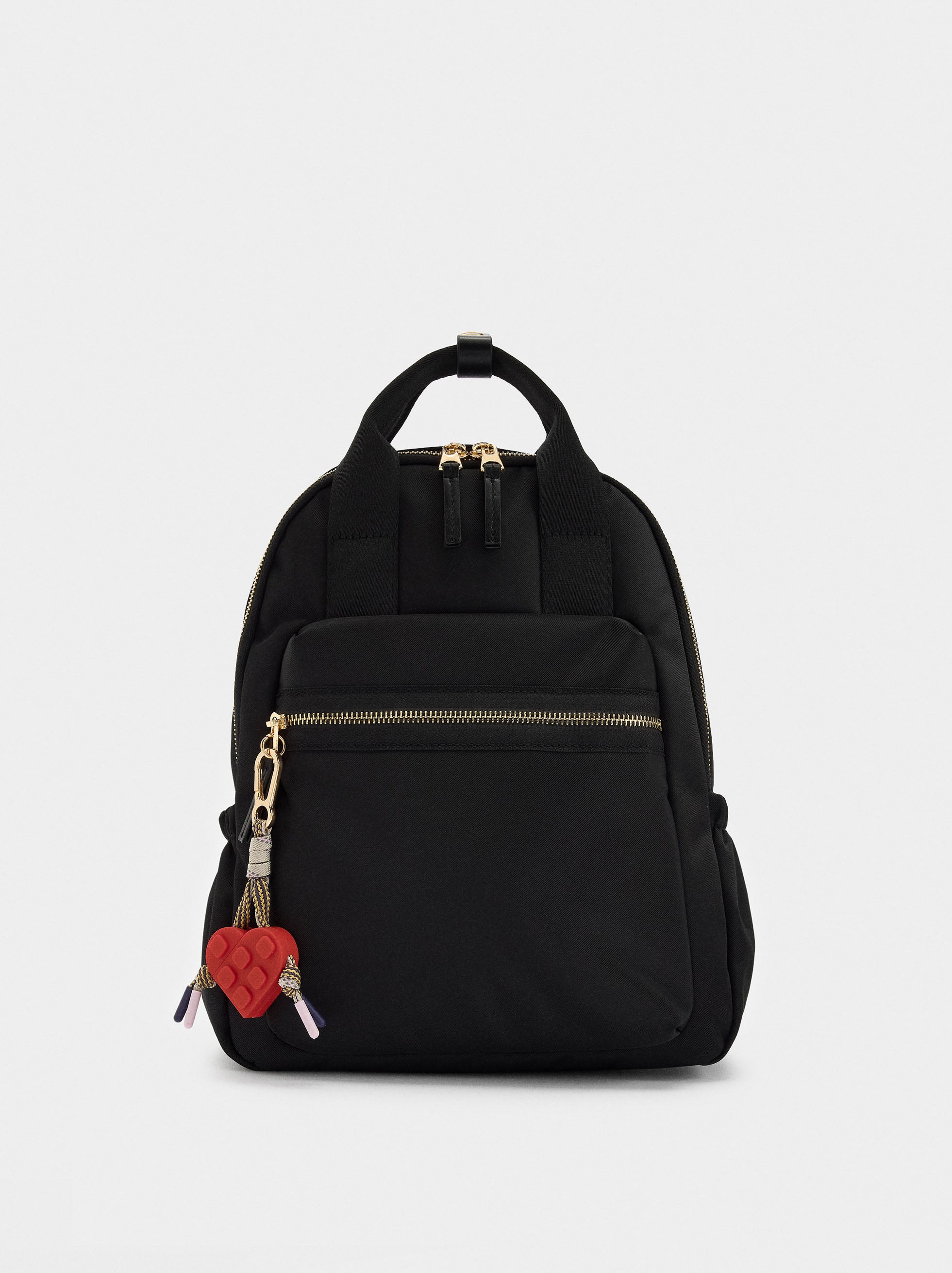 Mochila De Nylon Con Colgante De Corazón