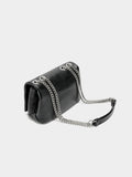 Bolso De Hombro Con Solapa Y Detalles Metálicos